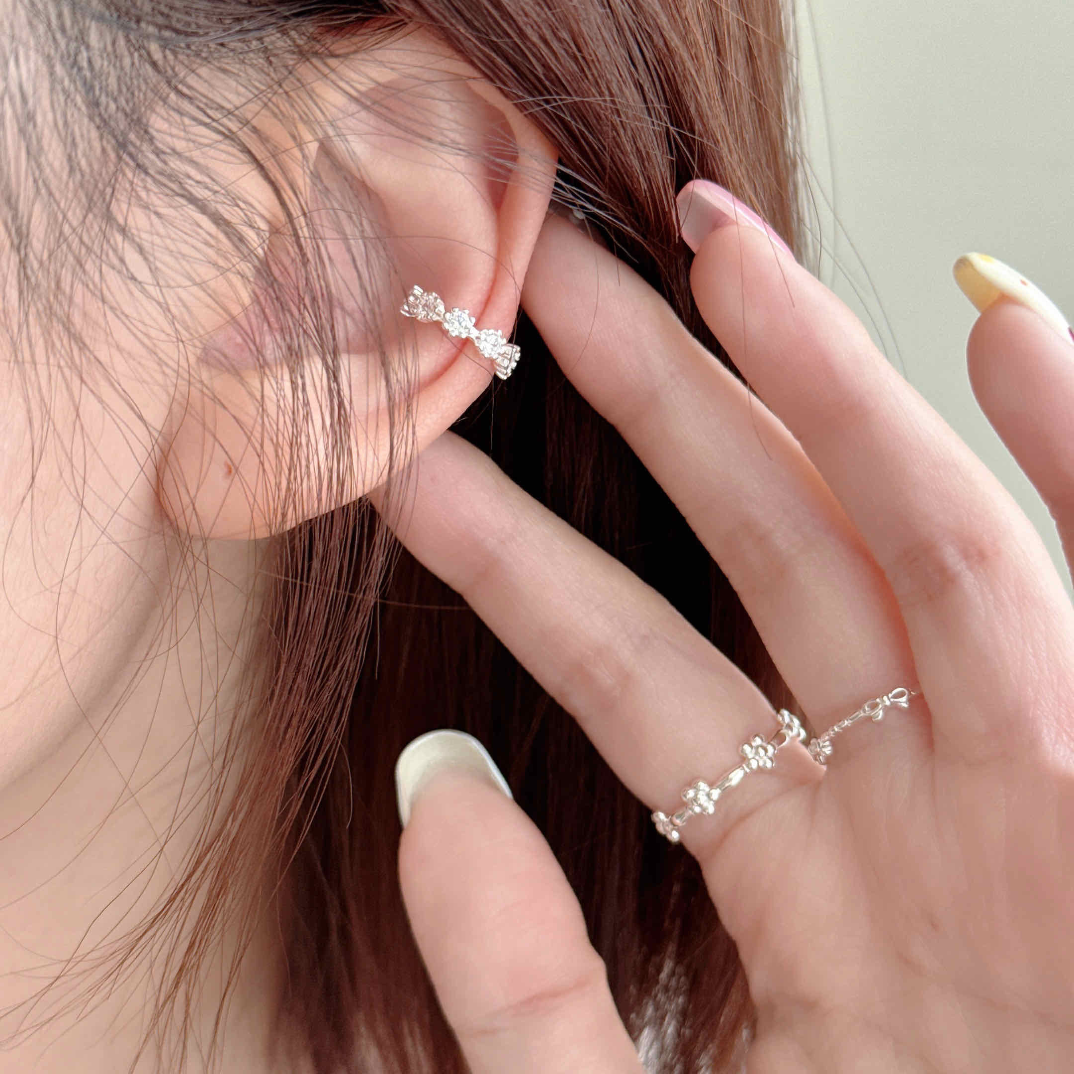 🇰🇷925 silver 晶透閃閃耳骨夾