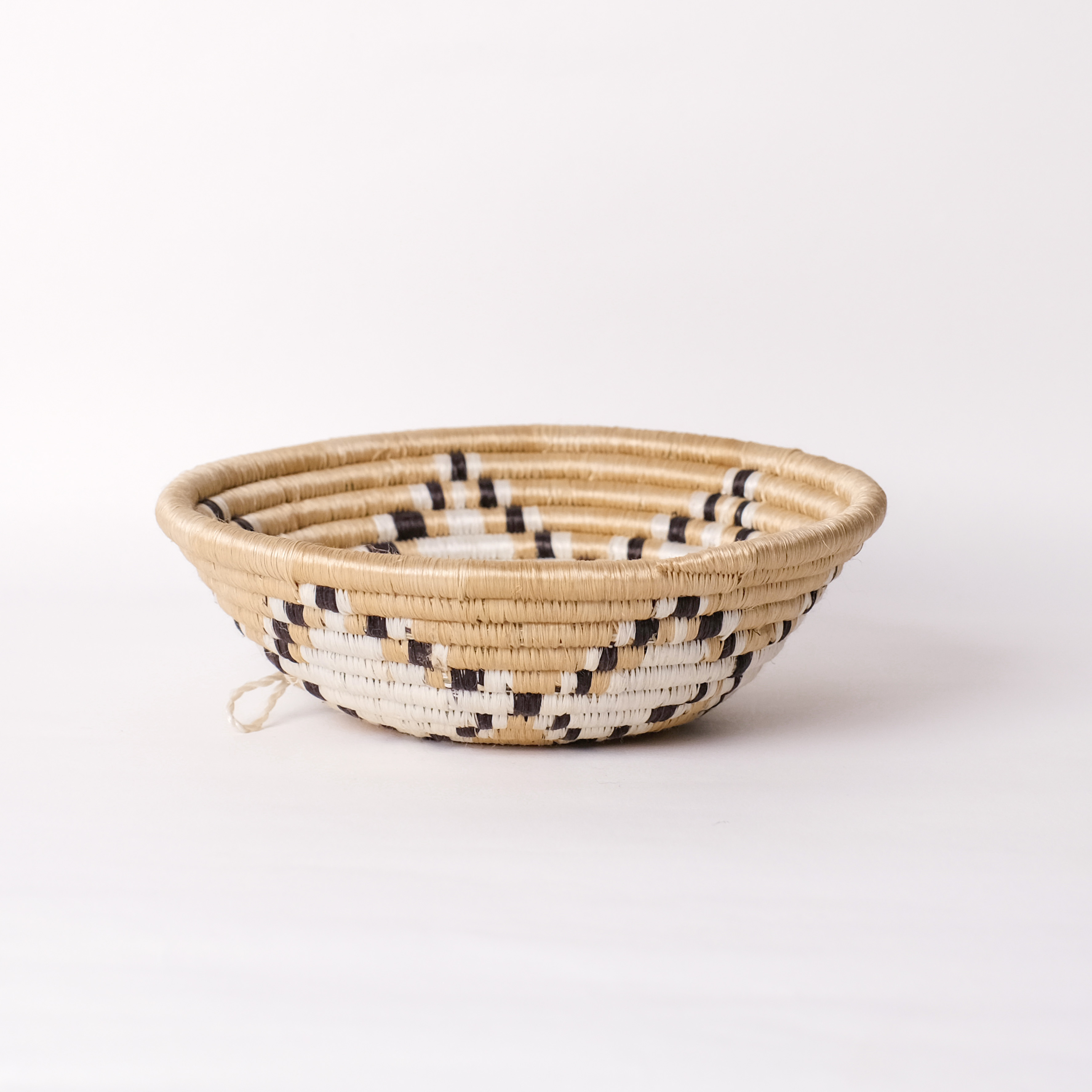 香草編織｜盤 A26 - 18cm｜盧安達