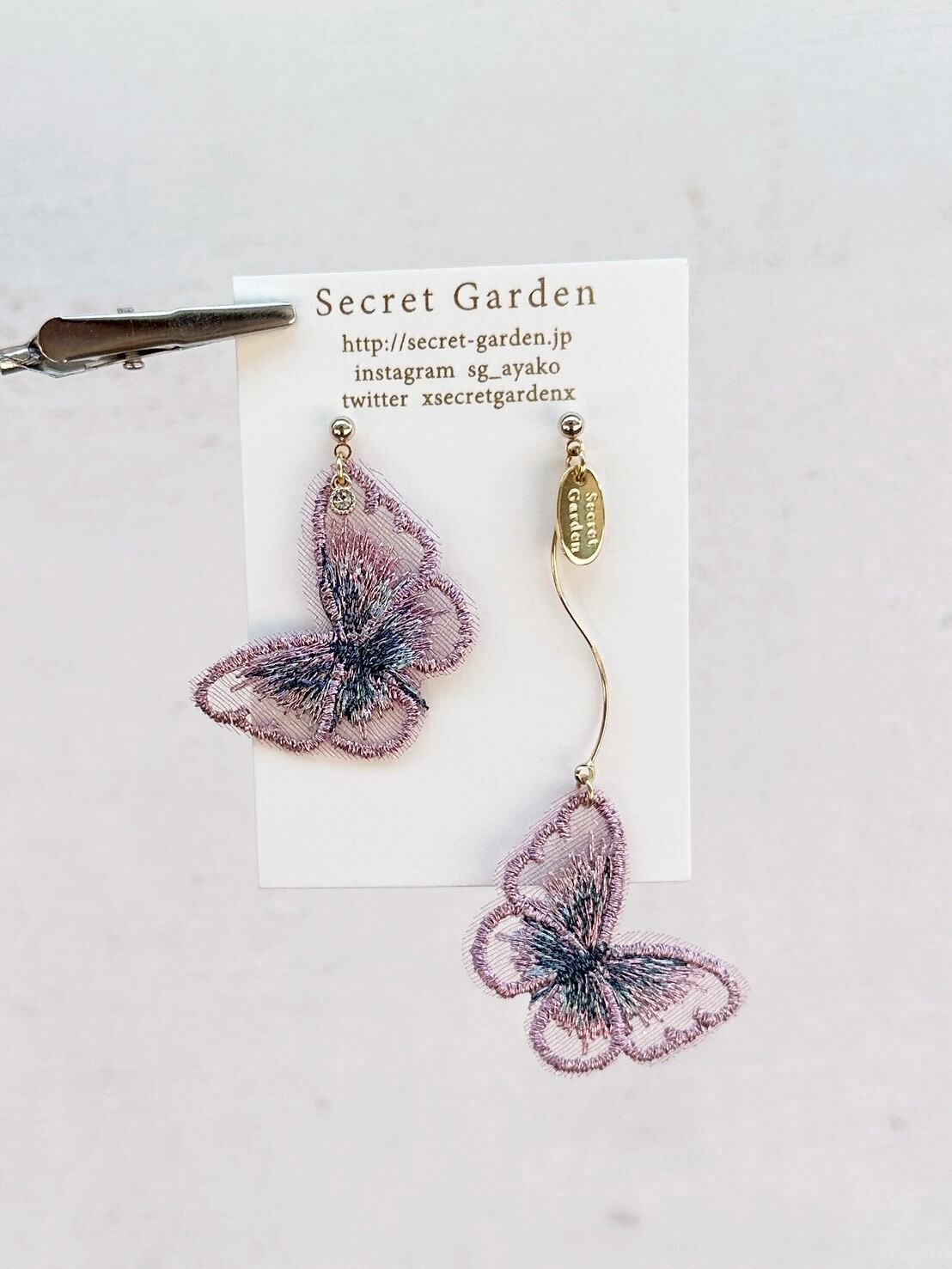 [secretgarden] 刺繡蝴蝶耳環 | 粉色 | 耳針 | NO.54