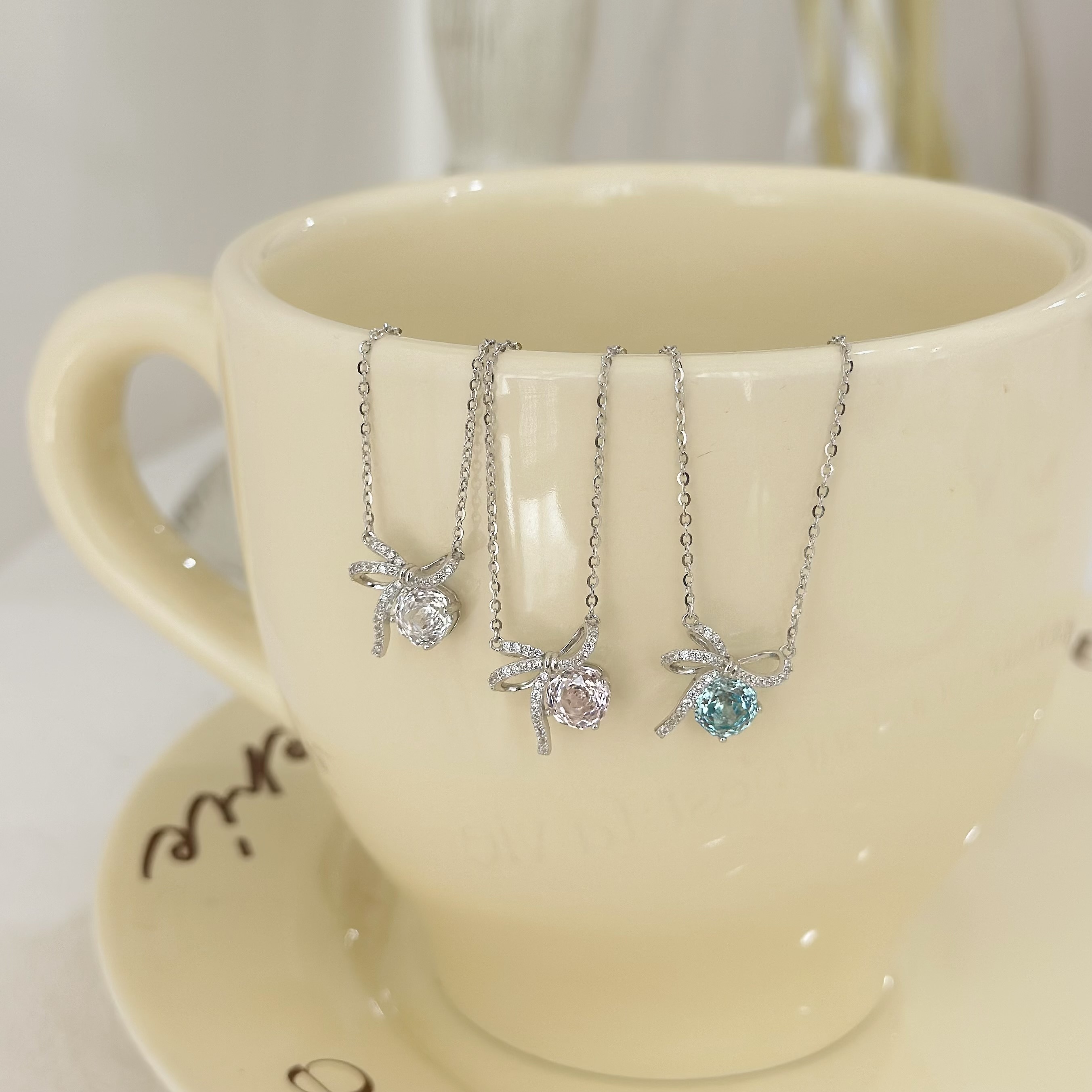 007【輕奢】彩鑽蝴蝶結純銀鎖骨鏈