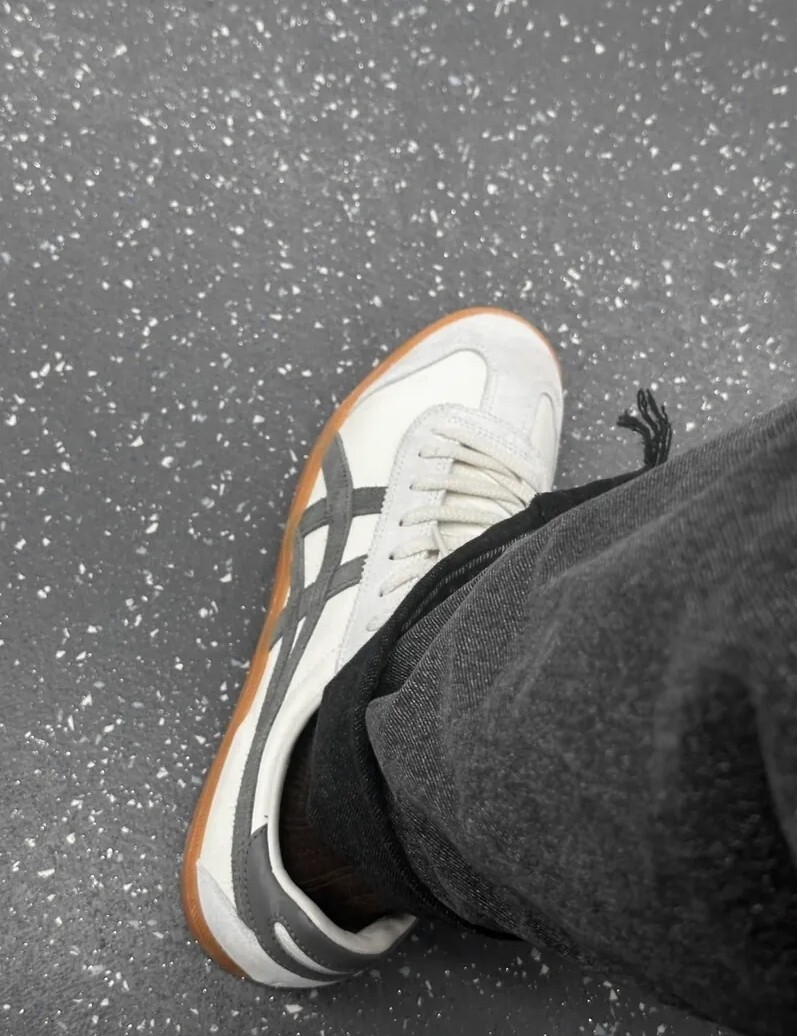 "代購" Onitsuka Tiger鬼塚虎 Tokuten 米灰色 1183C086-102