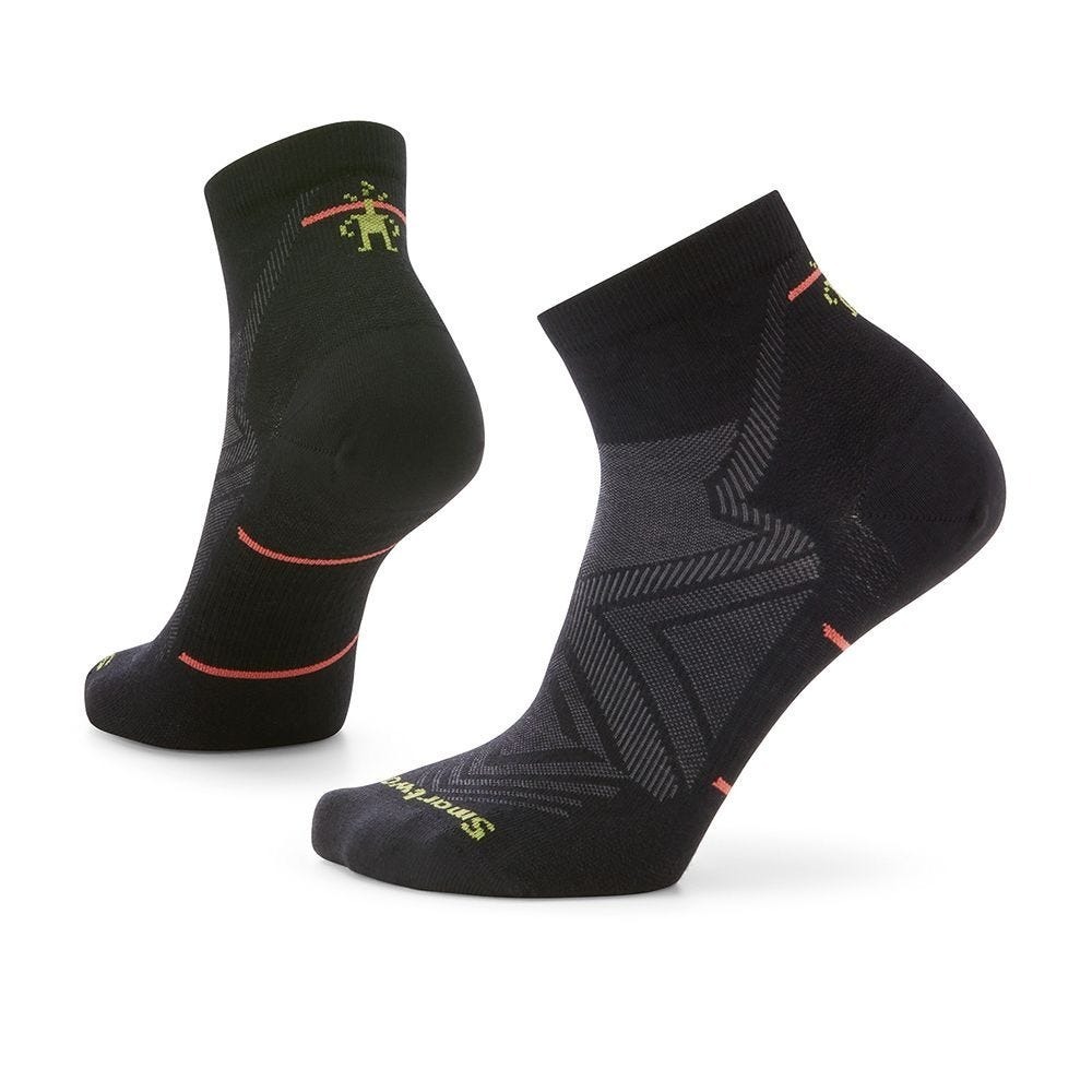 【Smartwool】女機能跑步超輕減震低筒襪 黑色、酒紅 / SW001674