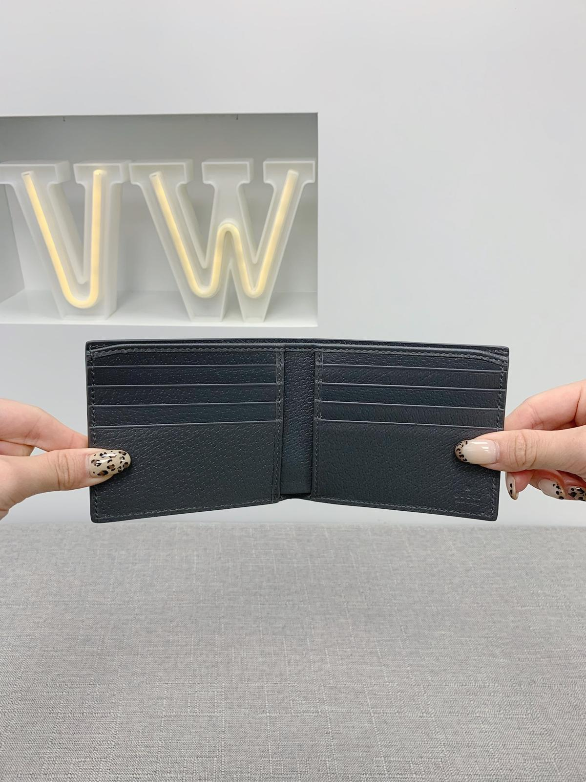 Gucci Interior Bifold Wallet