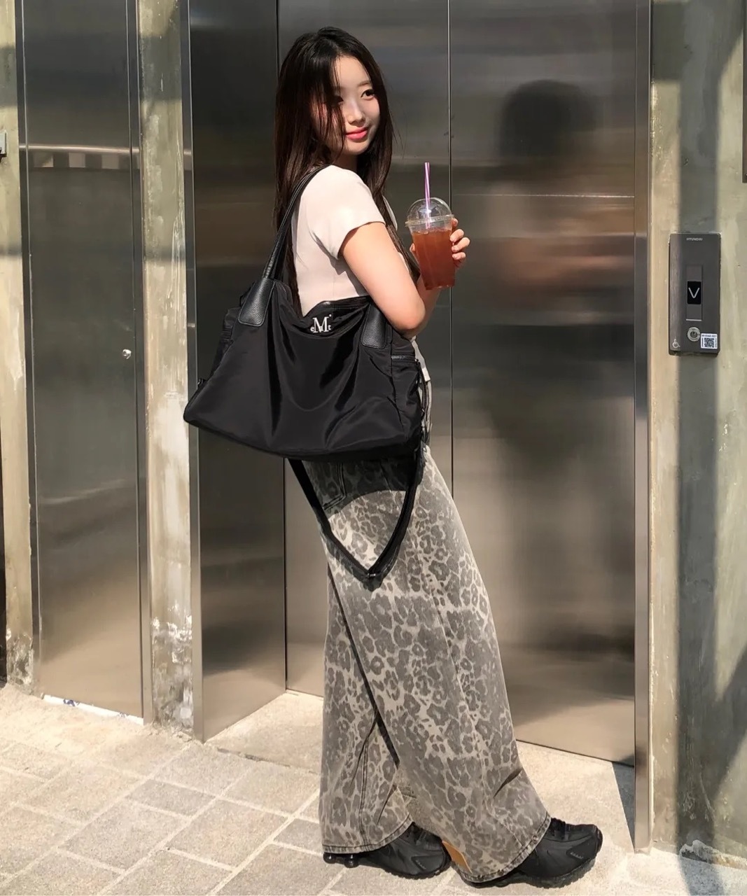 韓國限定🇰🇷 MUCENT 4WAY SIGNATURE LOGO TOTE BAG 大容量 旅行包 托特包 行李包 / 預購