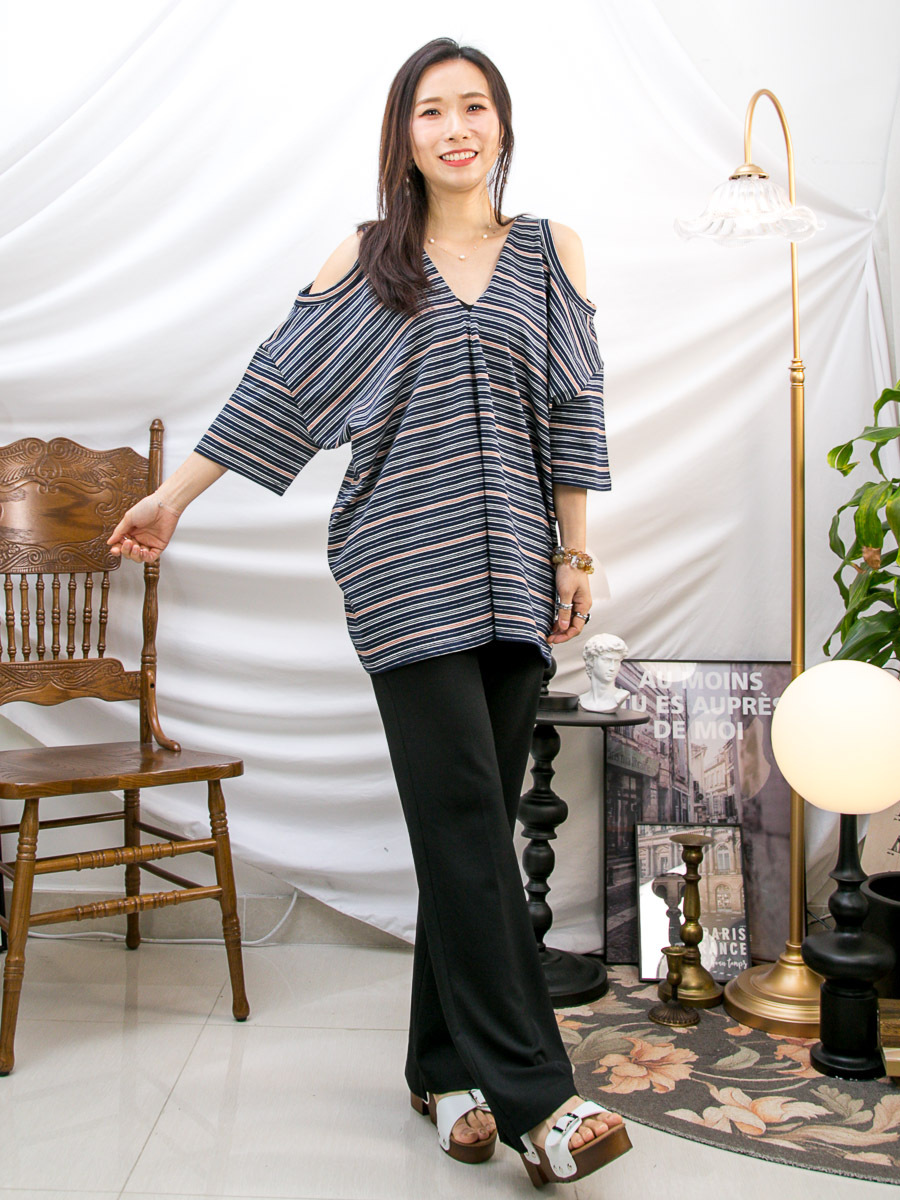 【5折起 Summer Sale】 前後V領．橫間 OFF SHOULDER COTTON料TOP【不設退換】【因SUMMER SALE訂單較多，需要7-10個工作天才安排出貨】