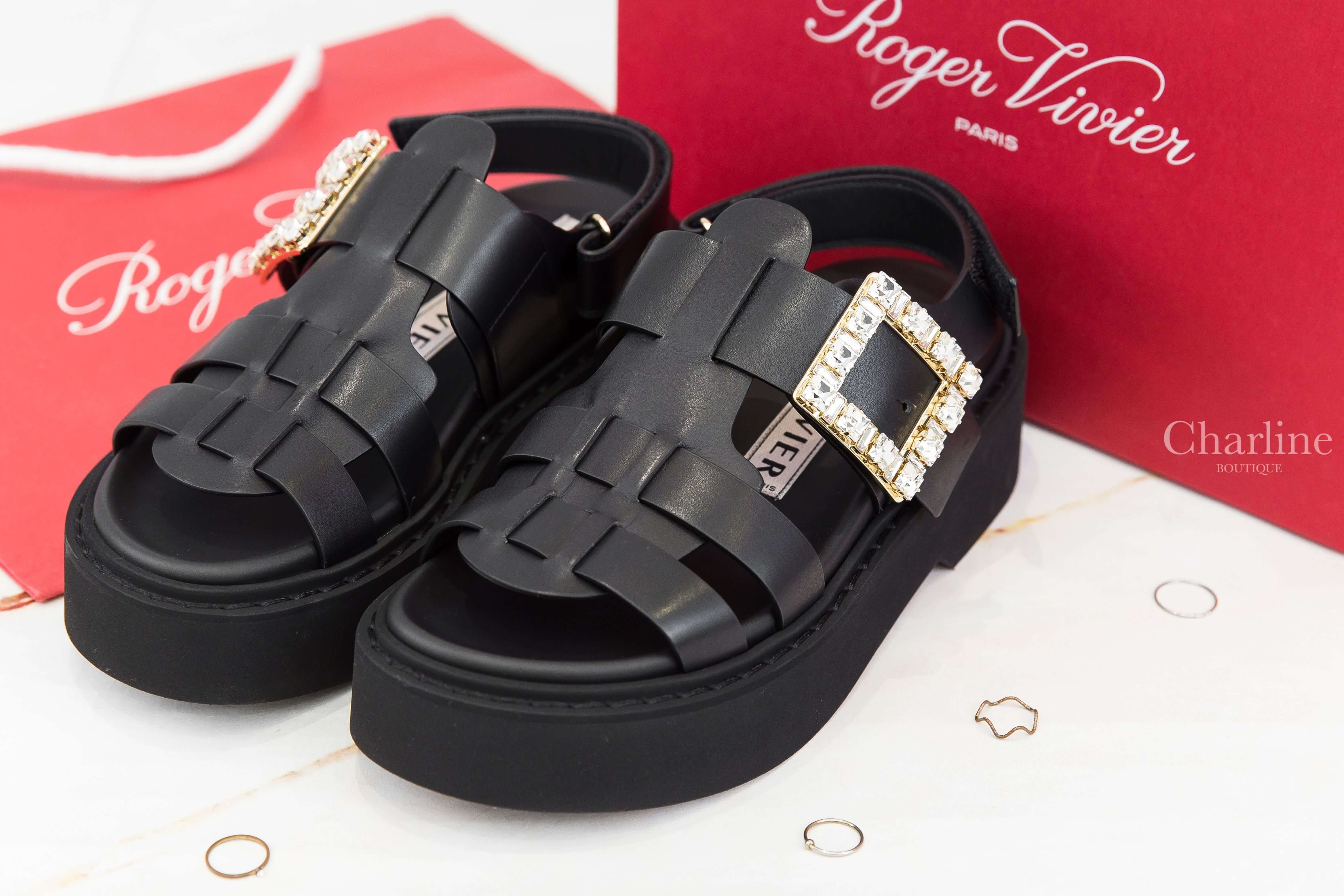 Roger Vivier Viv' Rangers Sandals In Leather 黑色淡金色水晶方釦小牛皮厚底涼鞋-Charline Boutique 精品代購