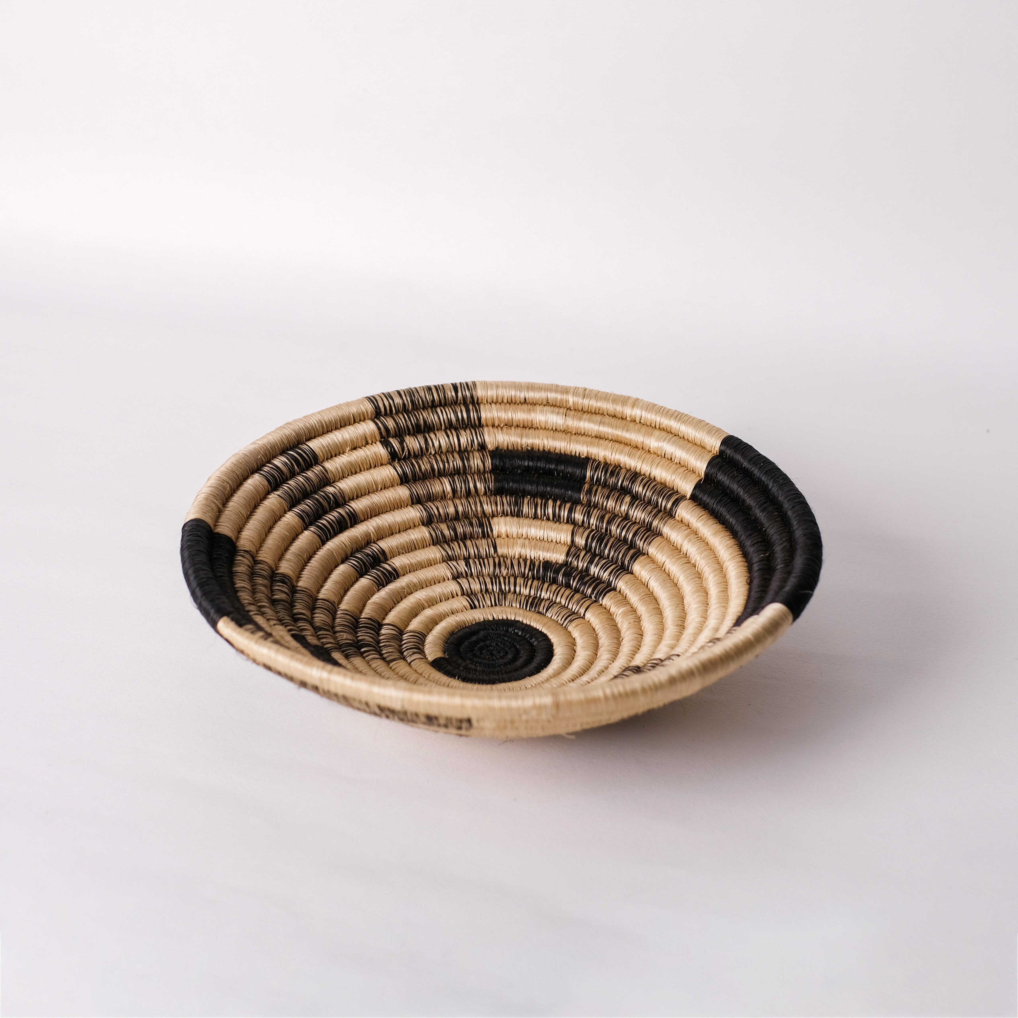 香草編織｜盤 A38｜盧安達