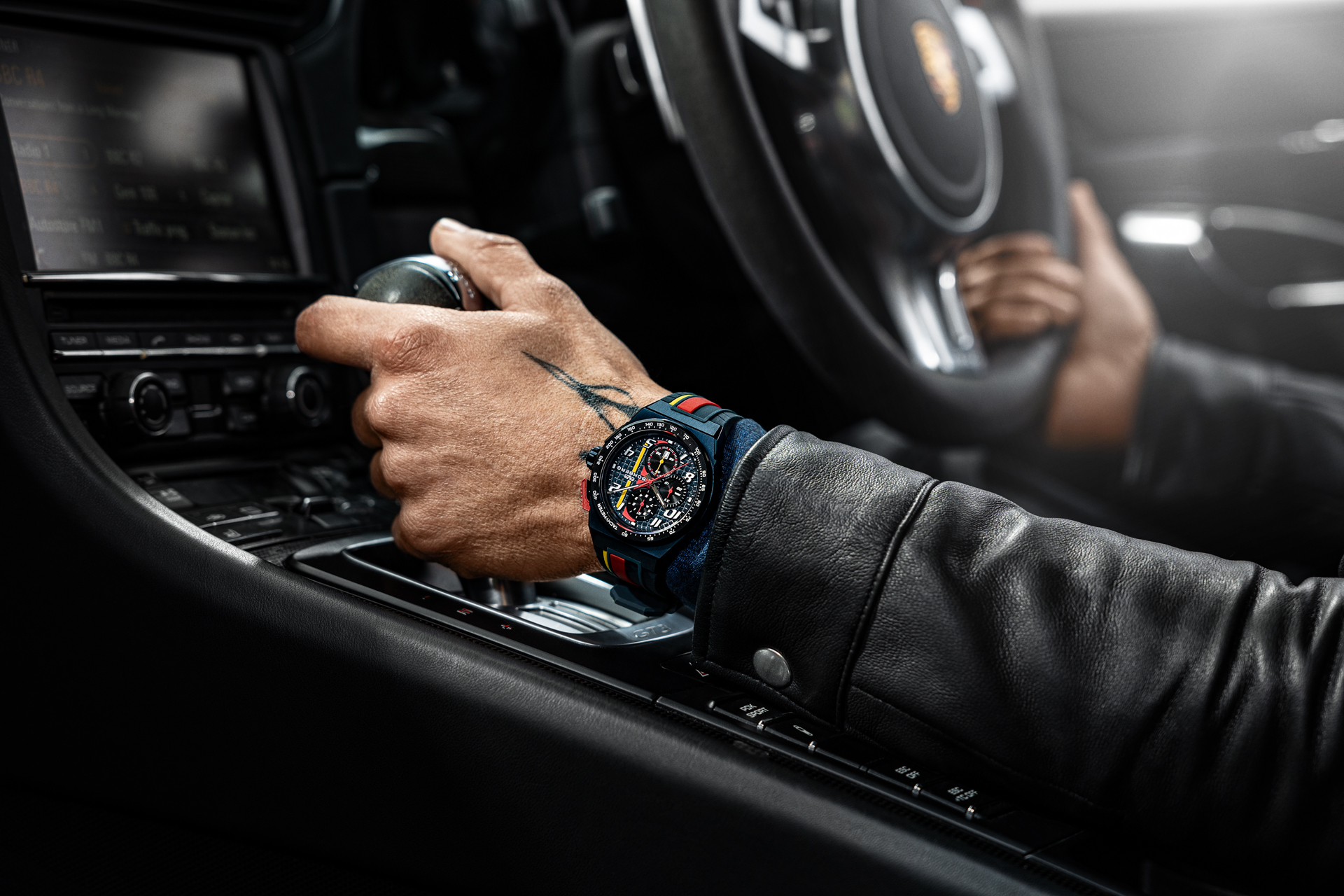 Bomberg, 炸彈錶,APEX 系列, APEX RB,午夜傳奇計時碼錶,賽車計時碼錶,電光藍,NT42CHPBL.01-4.12