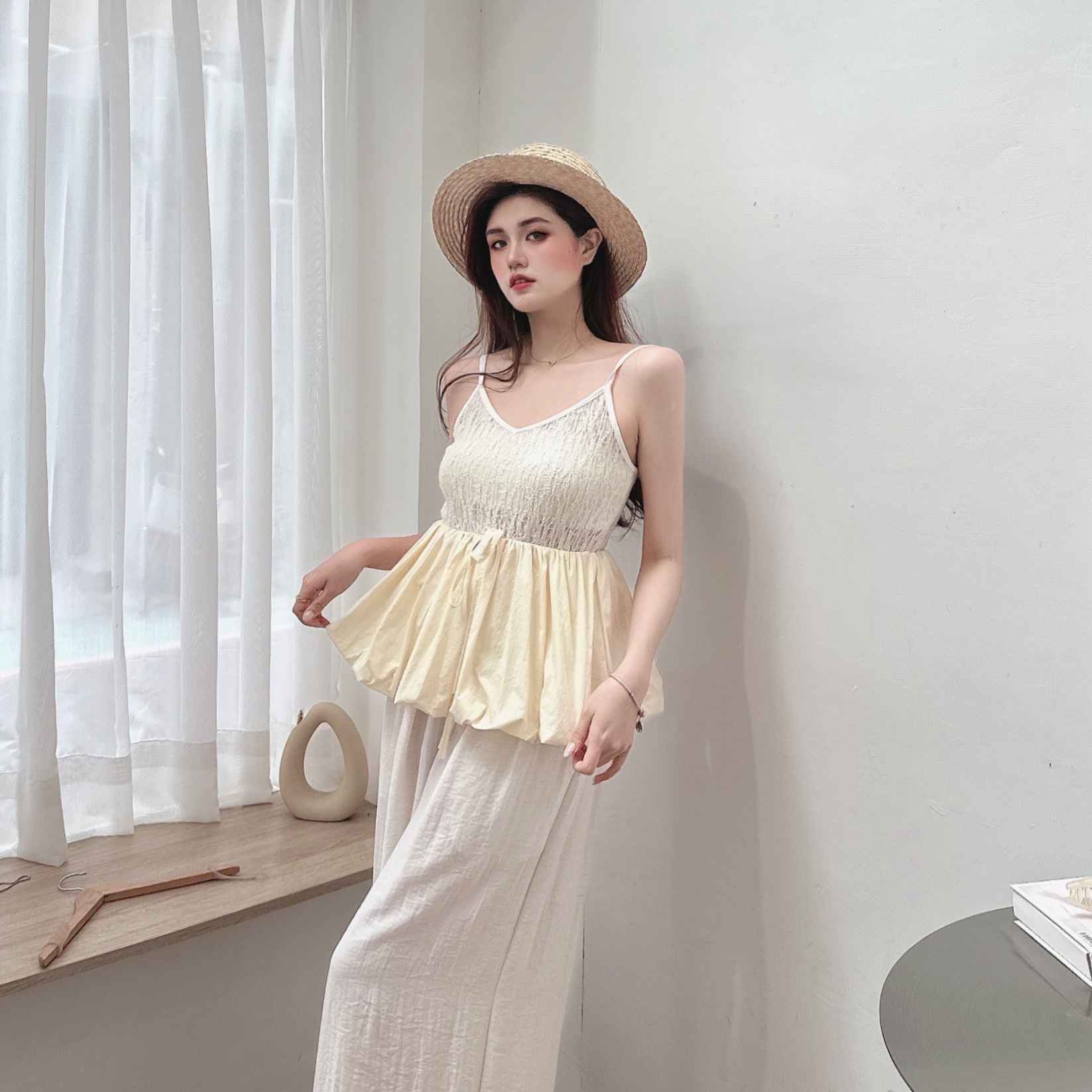 微光波紋拼接背心/二色