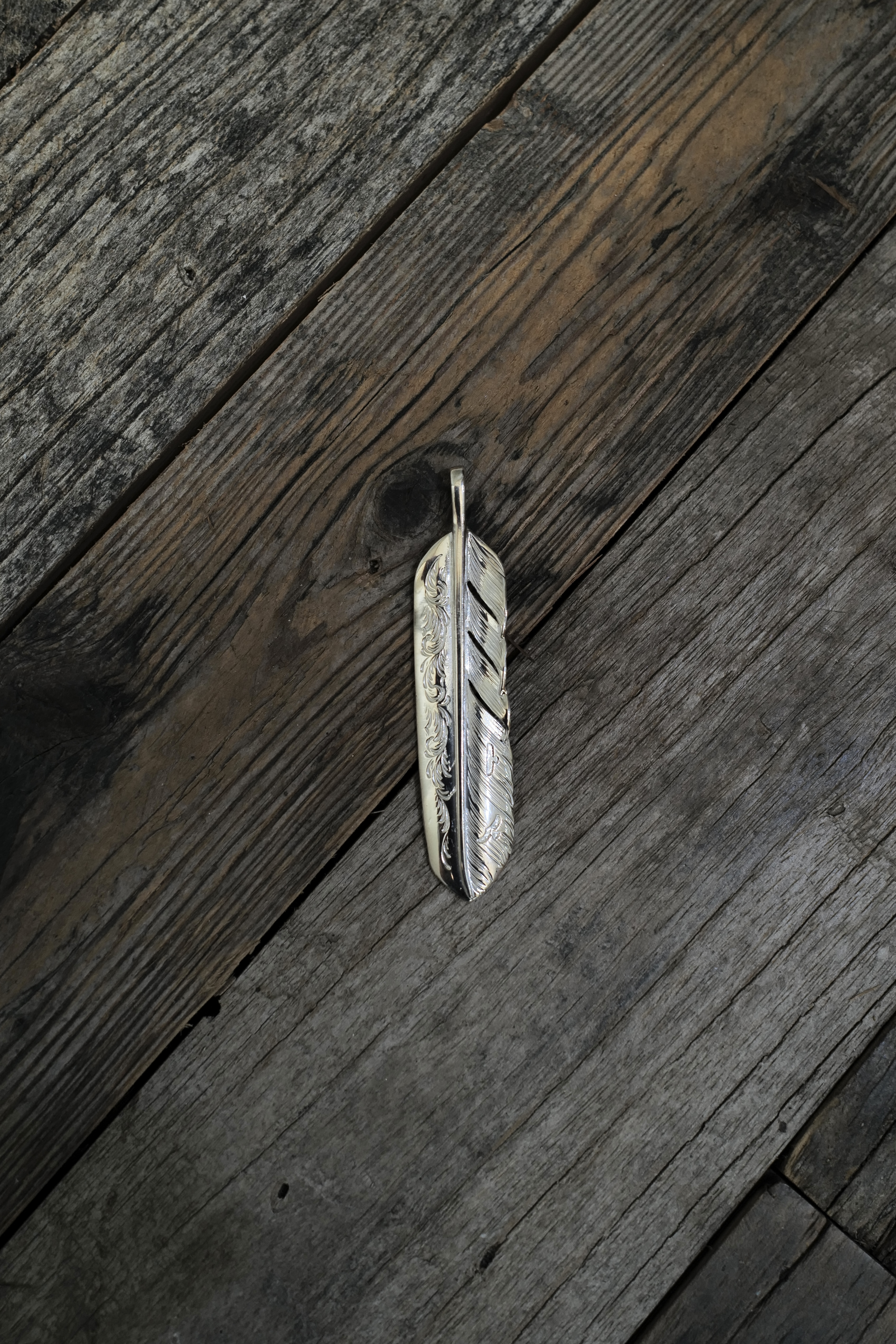 素銀唐草飛行羽毛大碼*