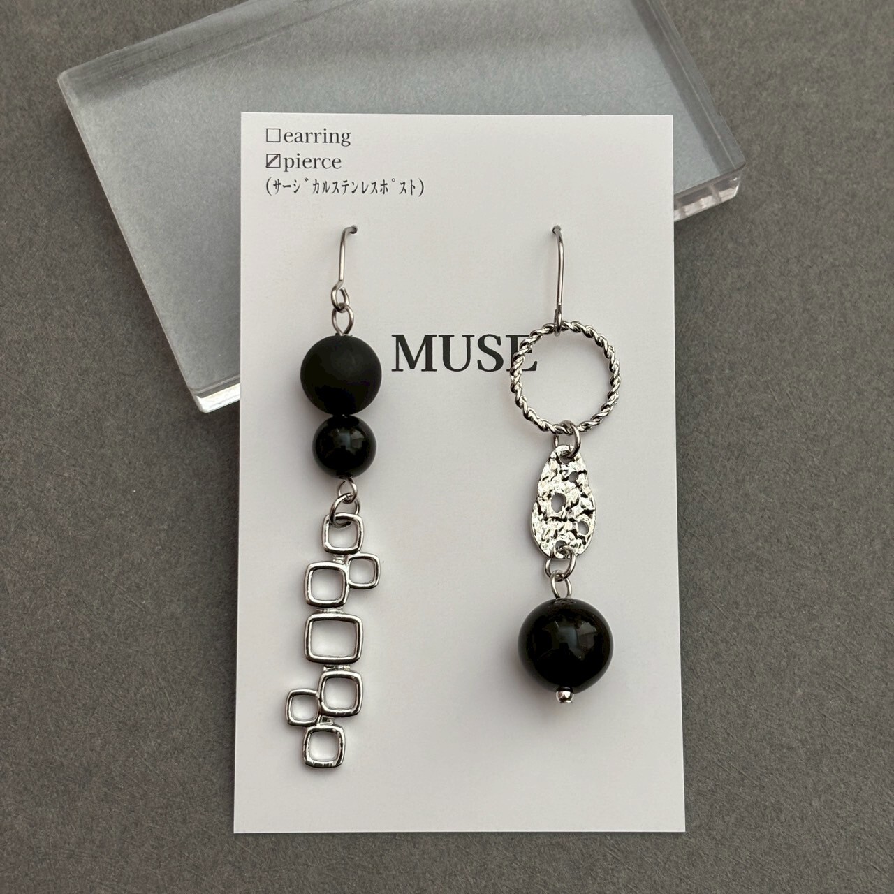 [MUSE] 不對稱花影設計耳環 | 耳針 | NO.38