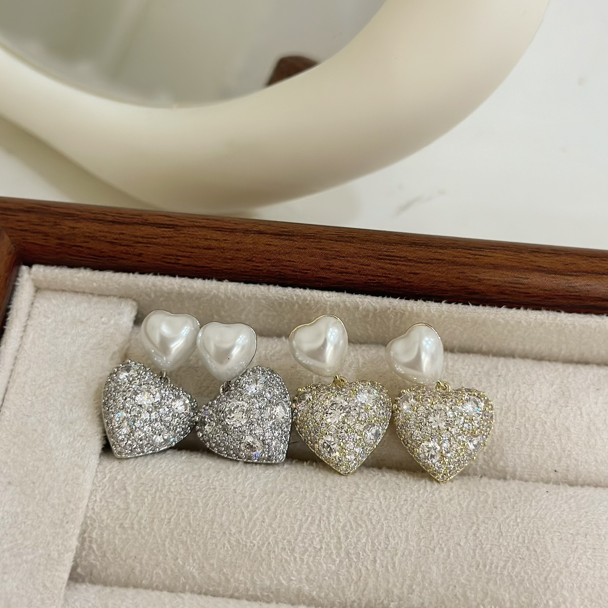 B384珍珠滿鑽愛心垂吊