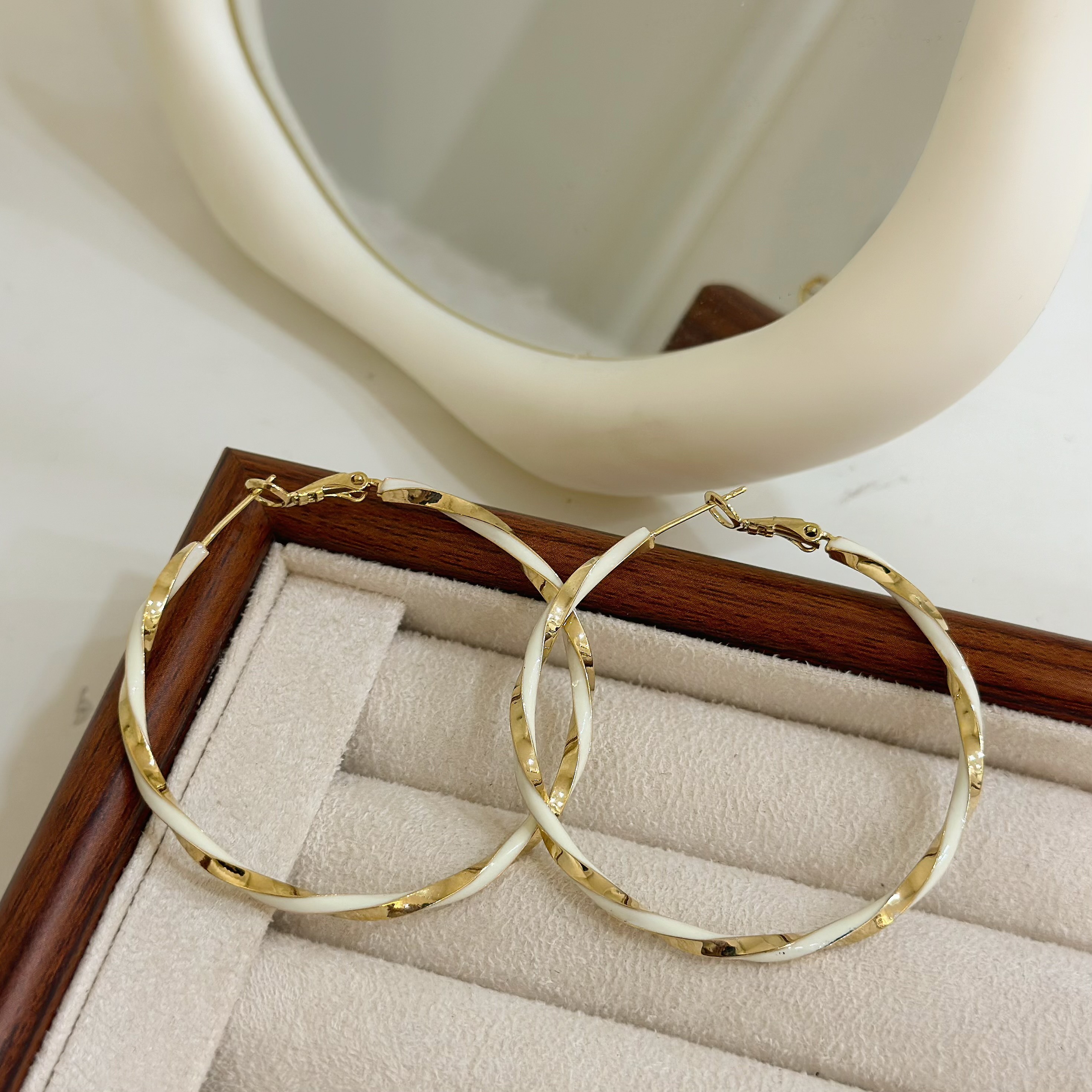 B394烤漆波浪大圈