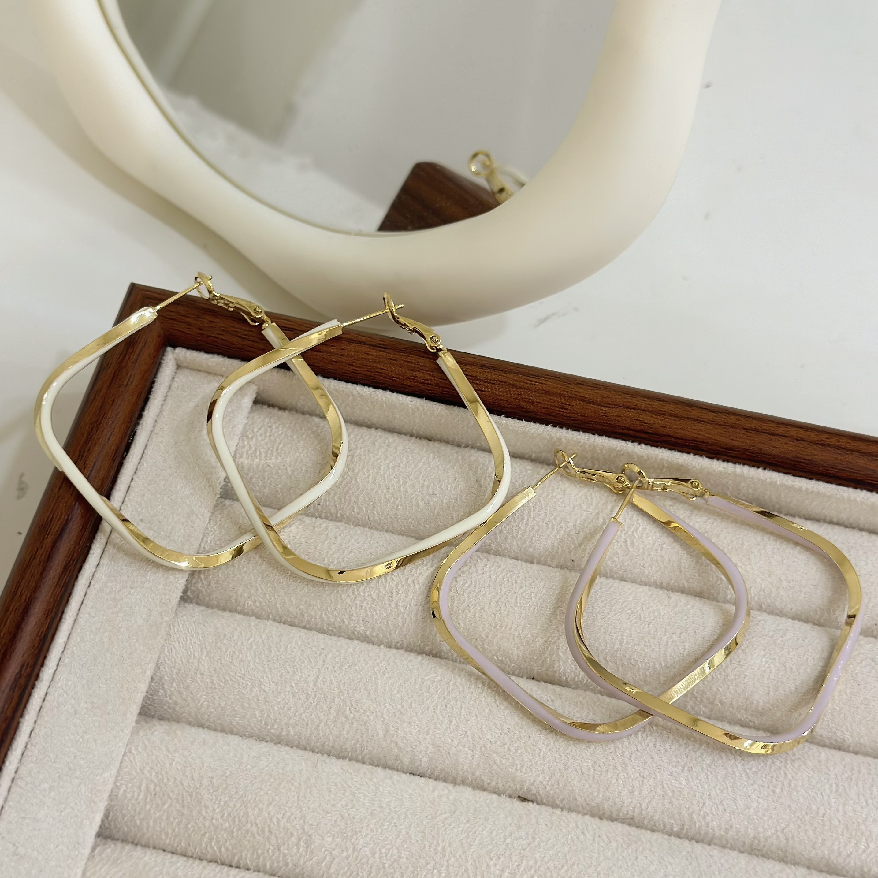 B399烤漆方塊大圈