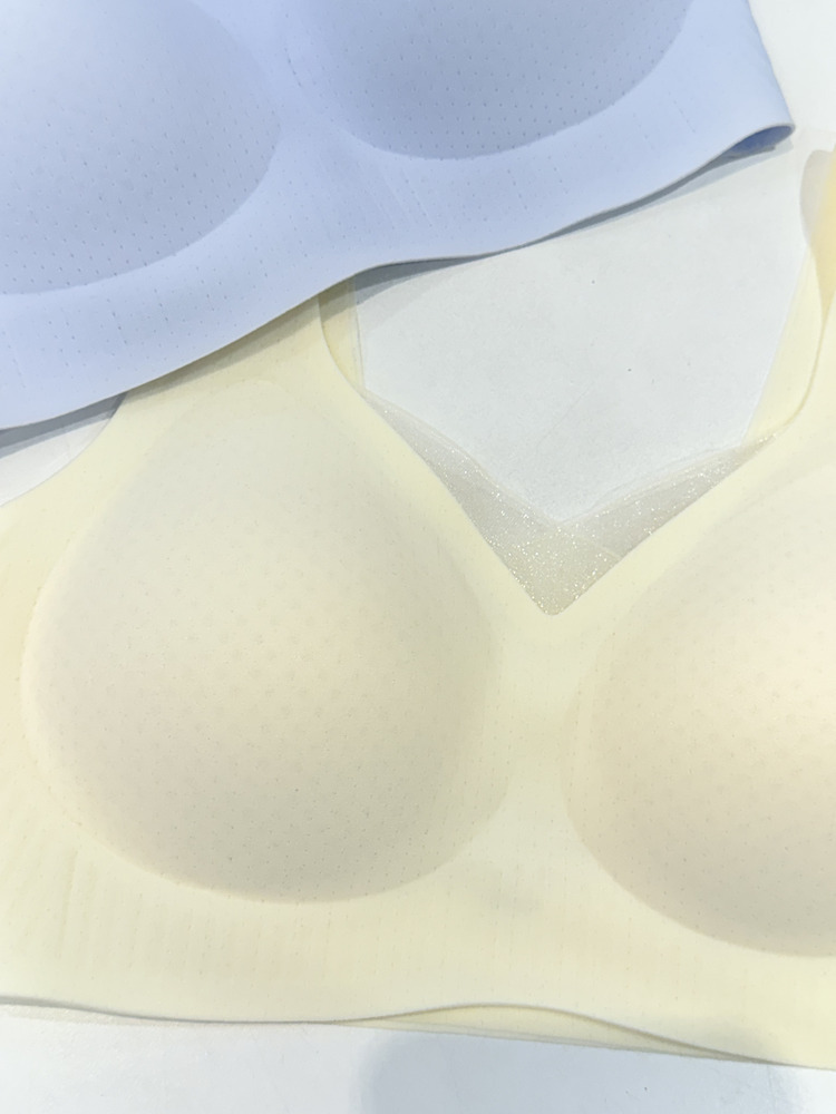 『白2XL』細蕾絲交叉透氣寬肩帶內衣