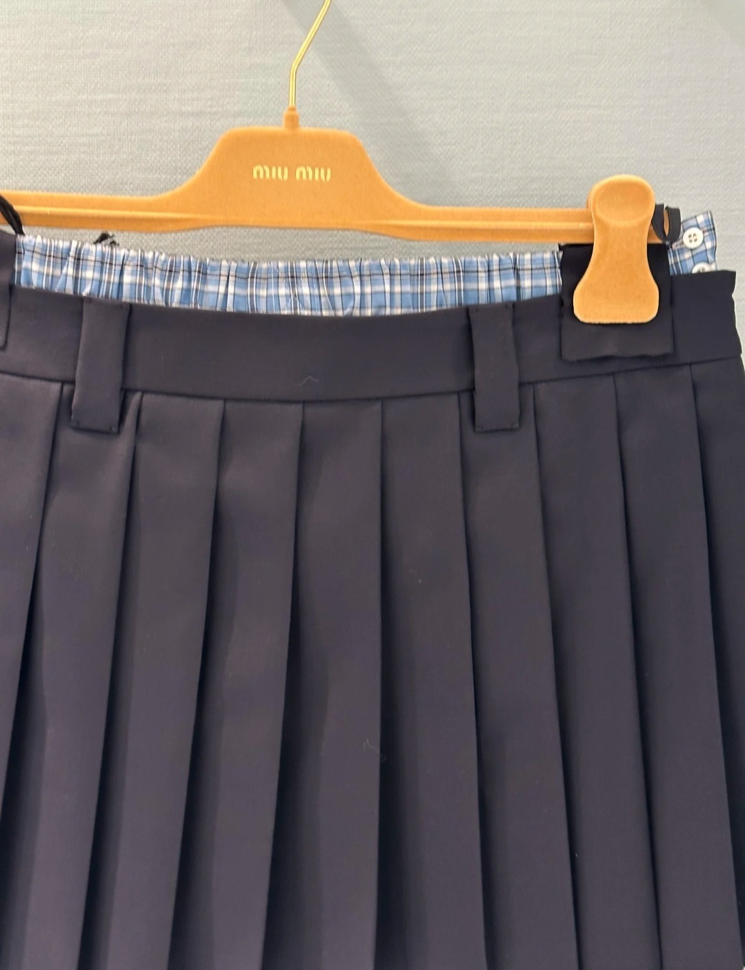 Miu Miu 百褶裙