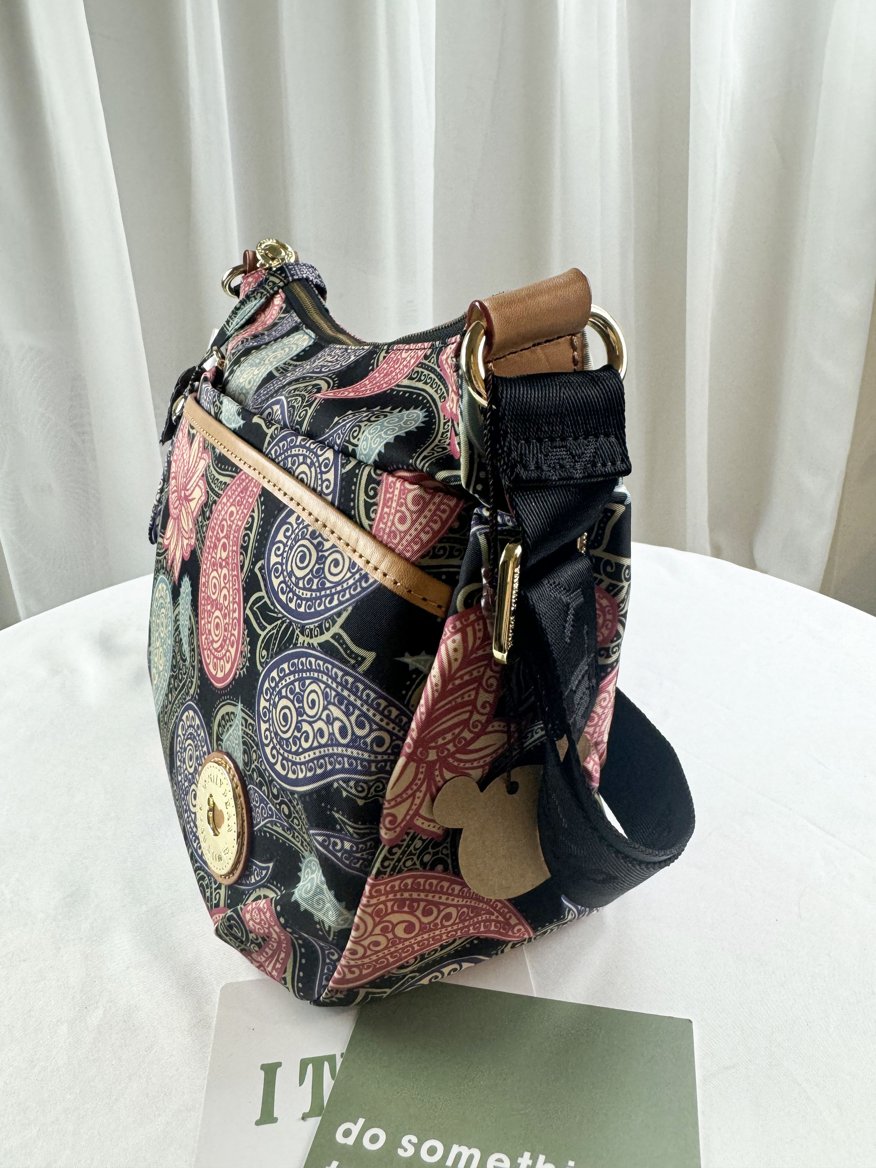 FamilyBear 變形蟲防潑水側背包   #2638