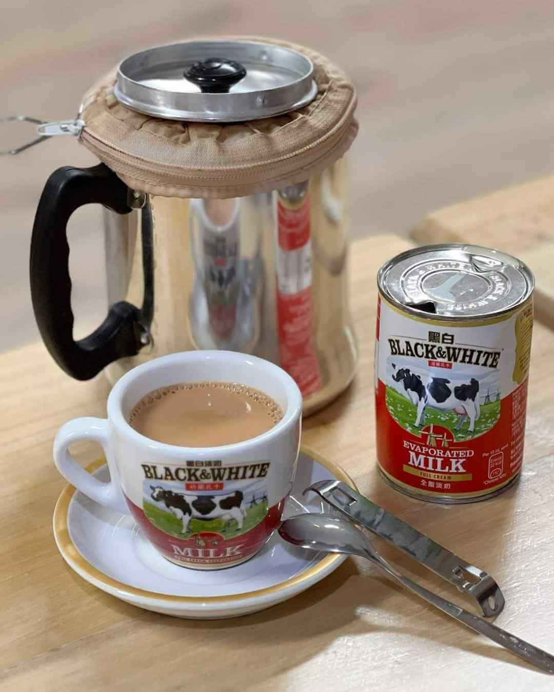 高級茶藝師課程課堂實況 — 港式奶茶