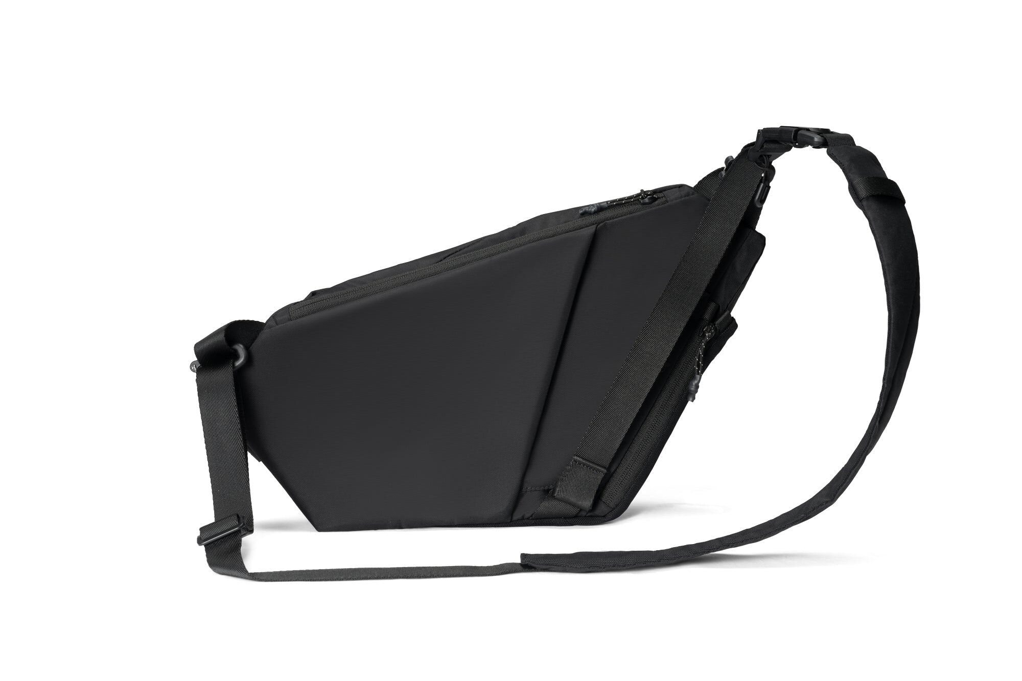 NIID FINO V Ultra-slim Tech Sling bag