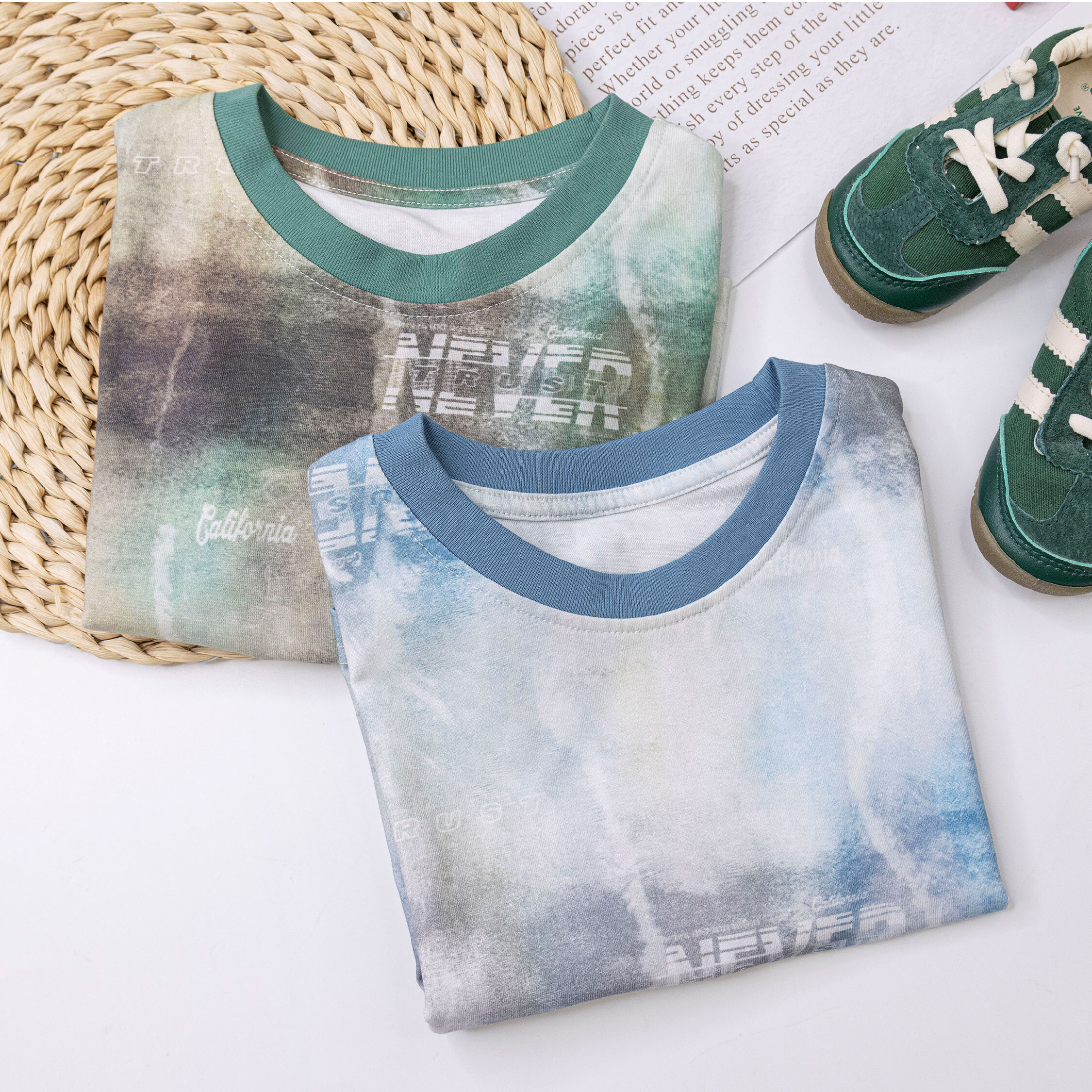 炫彩科技英字舒適質感上衣/短T＊二色 (H50679)