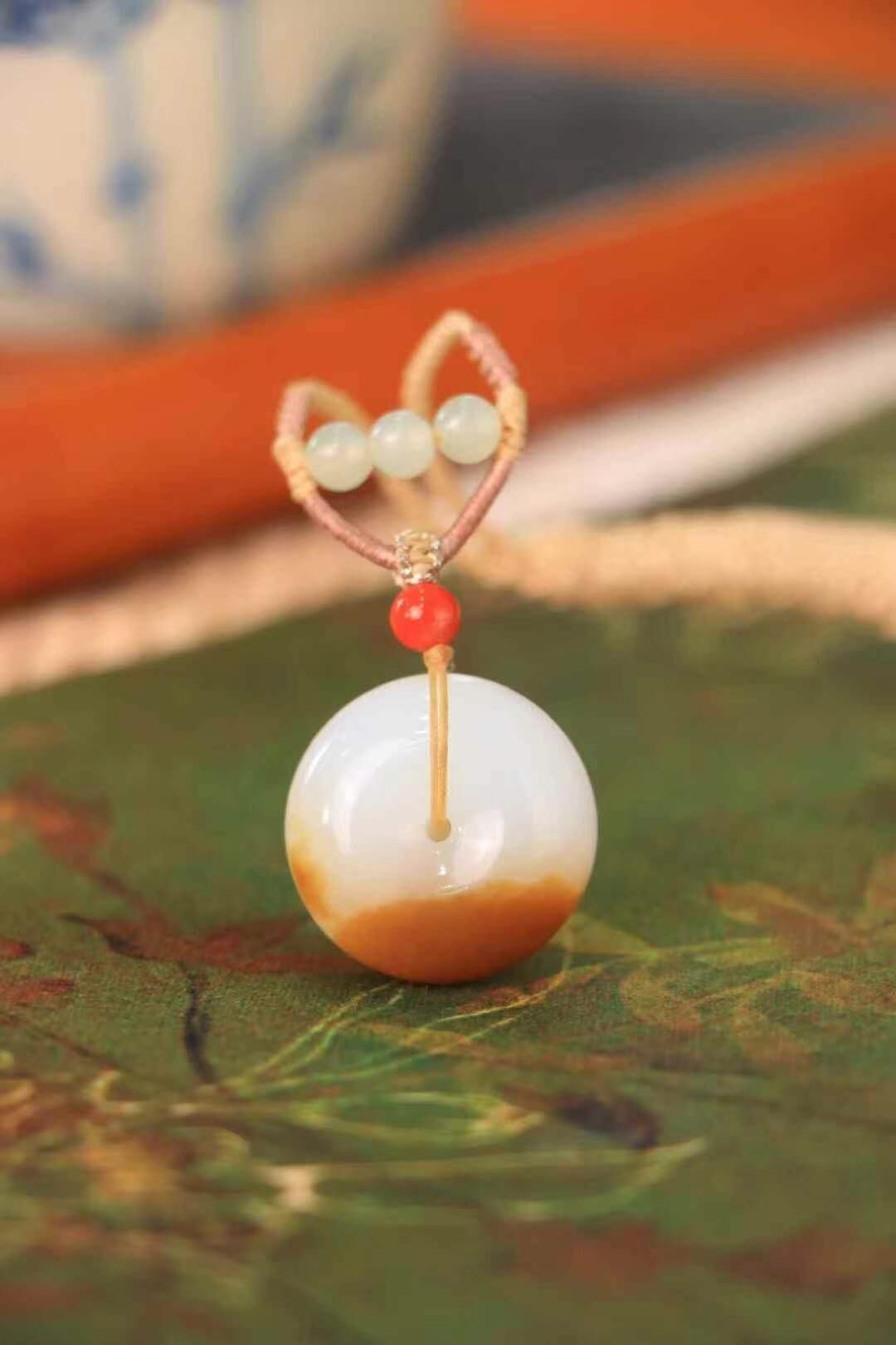 和田玉糖白平安扣 (23.1mm直徑),天然和田玉軟玉