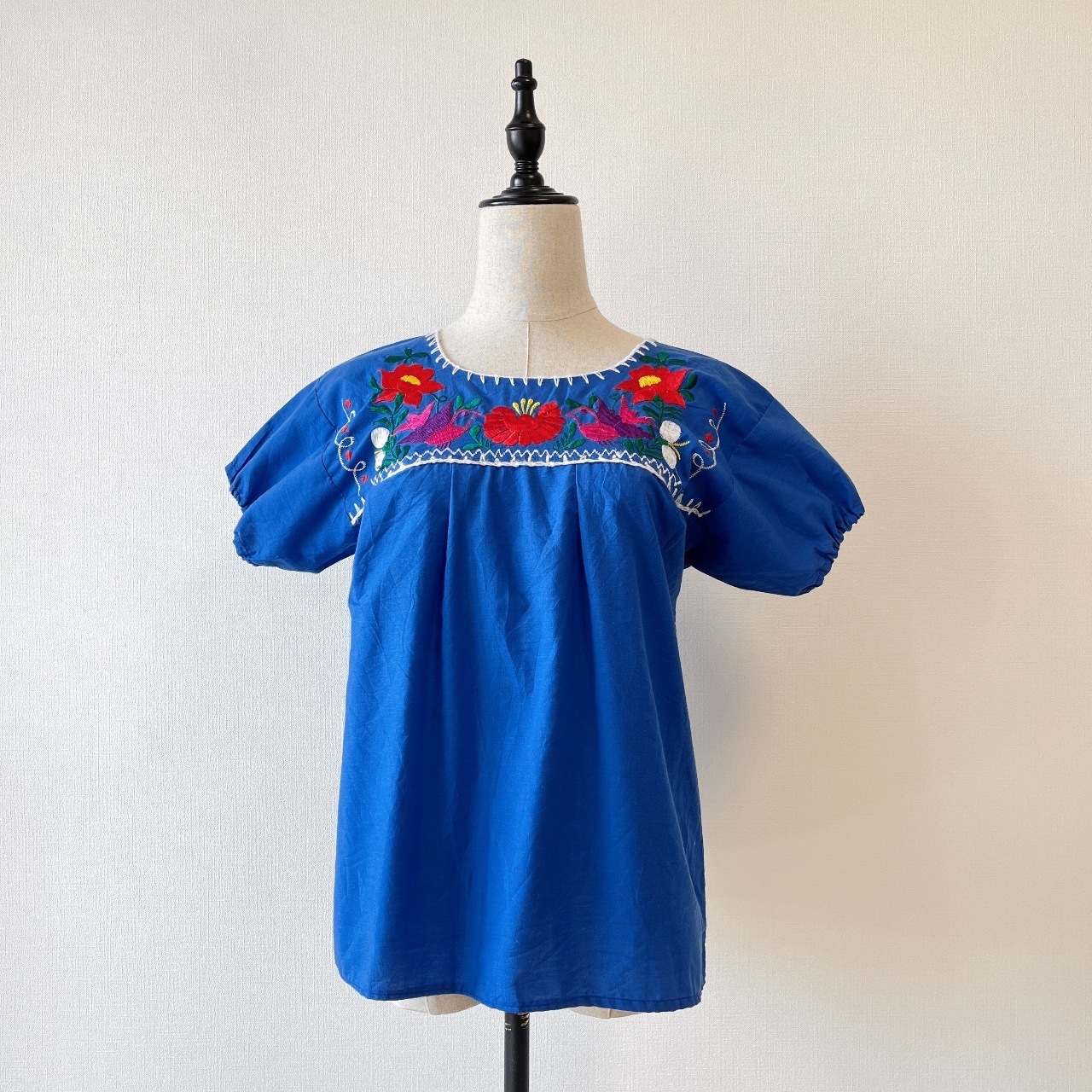 寶藍色墨西哥刺繡上衣