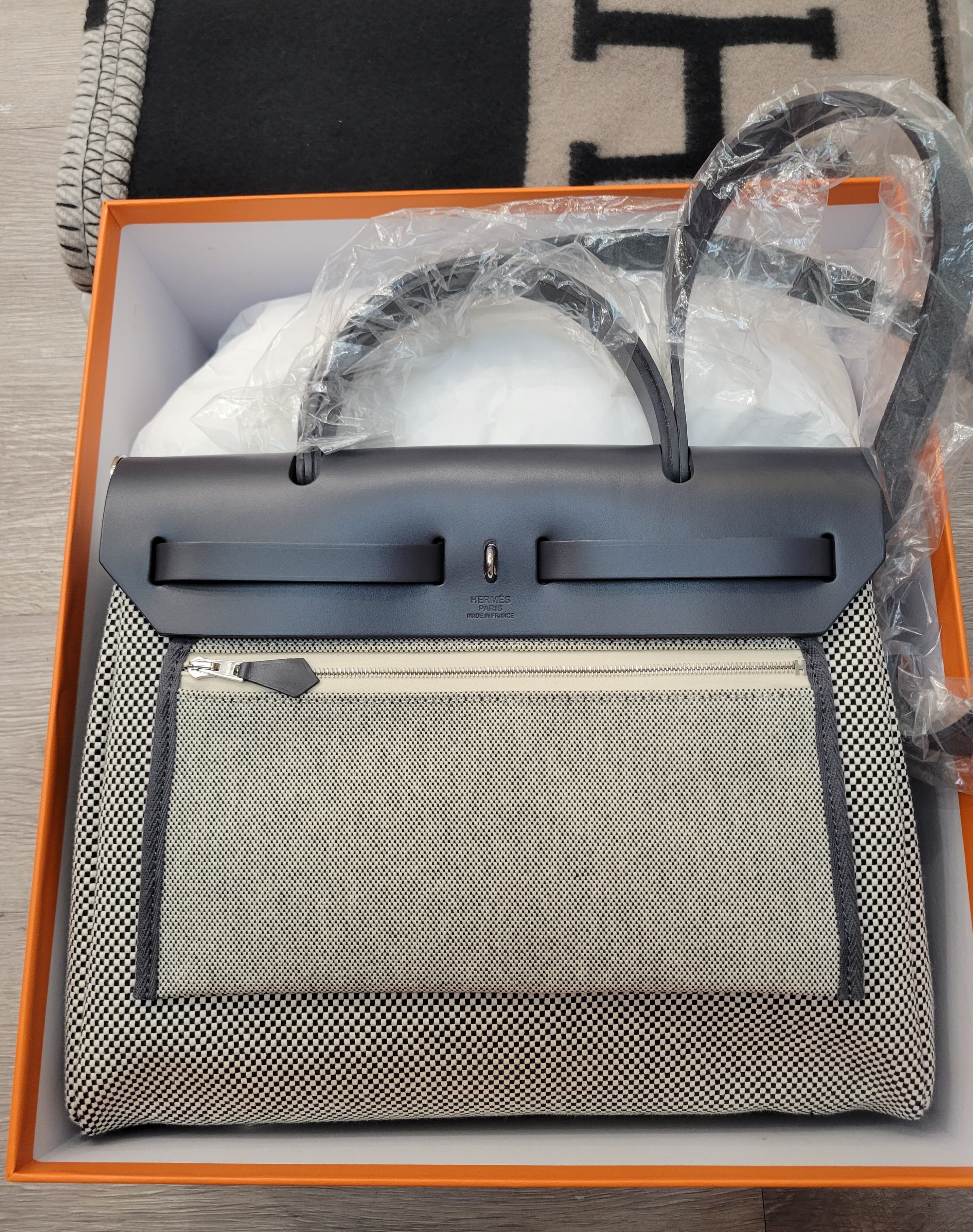 HERMES HERBAG 31 ECRU/85 ARDOISE CK 85石板灰 銀扣