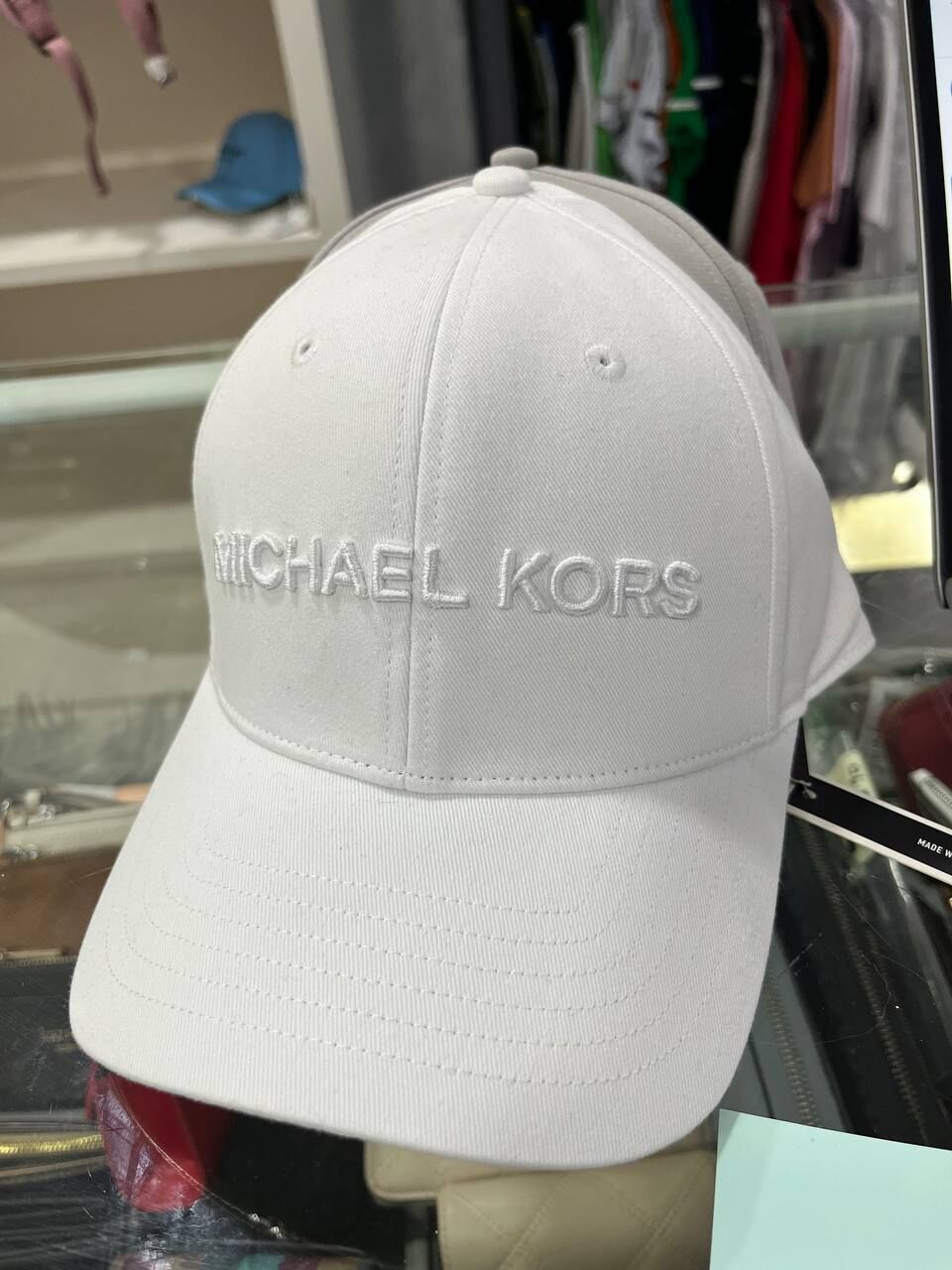 [S] MICHAEL KORS WHITE OT4003435Z FALL 24 CAP, 197005141958 (SMK1259)
