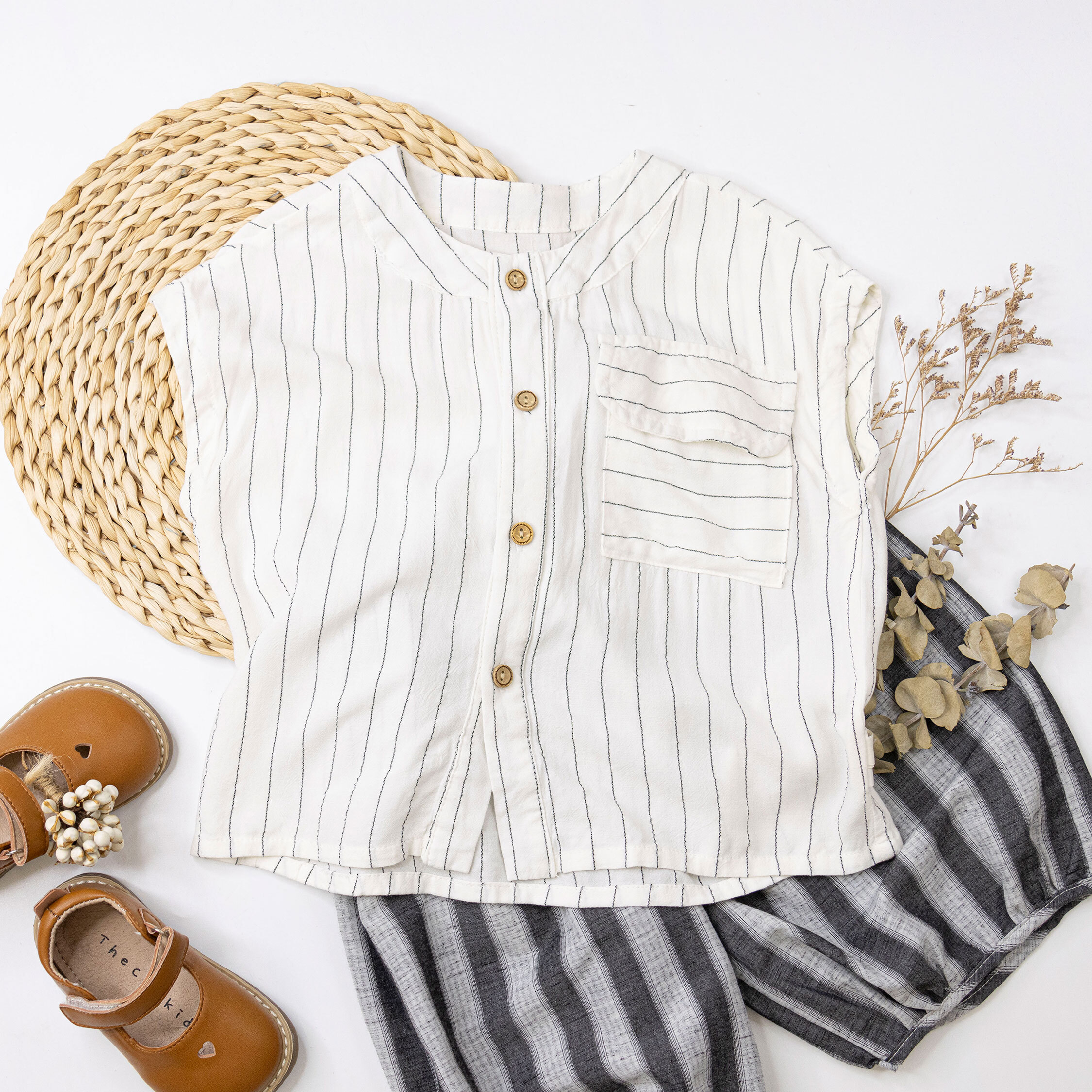 日系文青線條無袖上衣 (H50605)