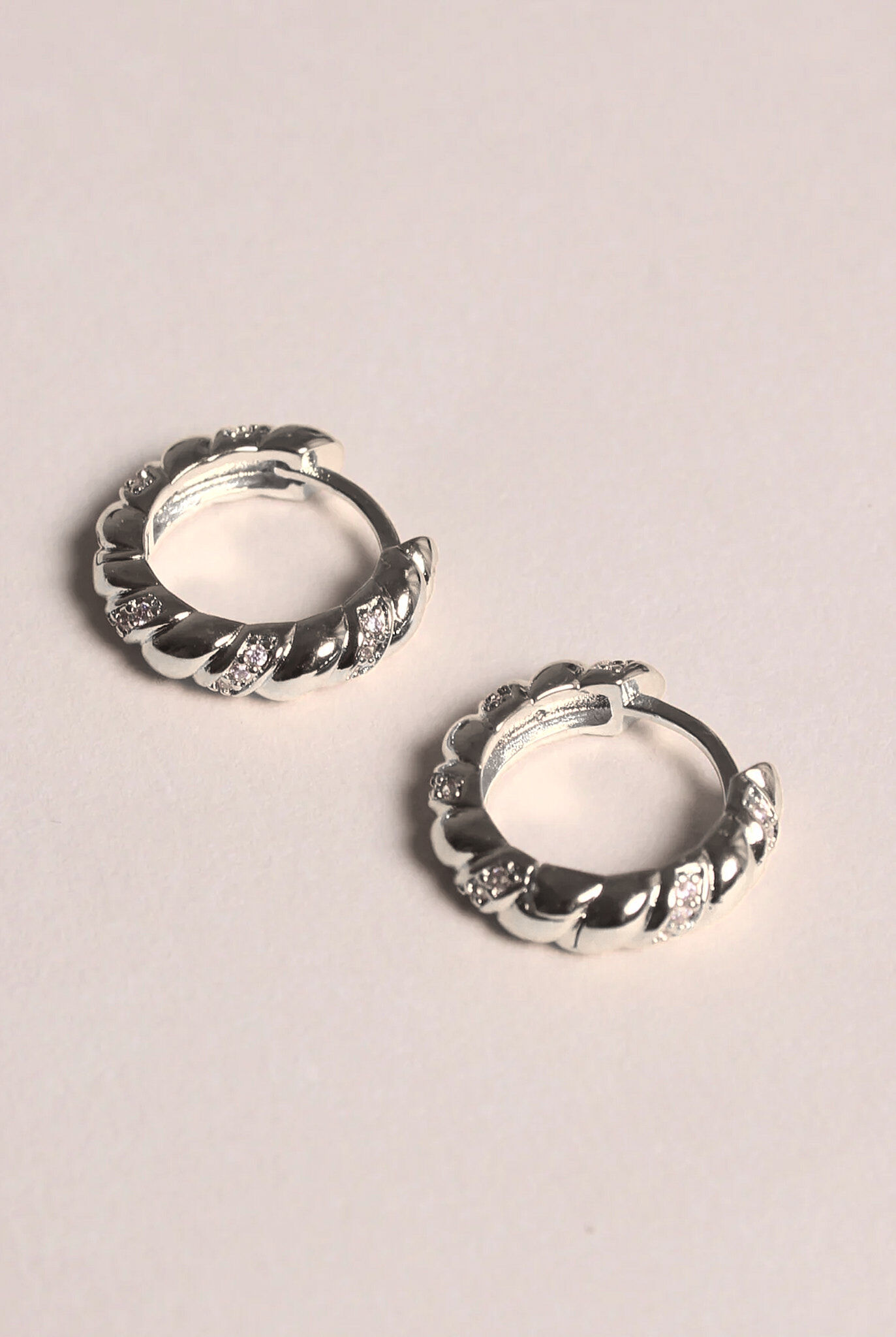 ** Waekura Earrings Phoebe Palladium (WA42)