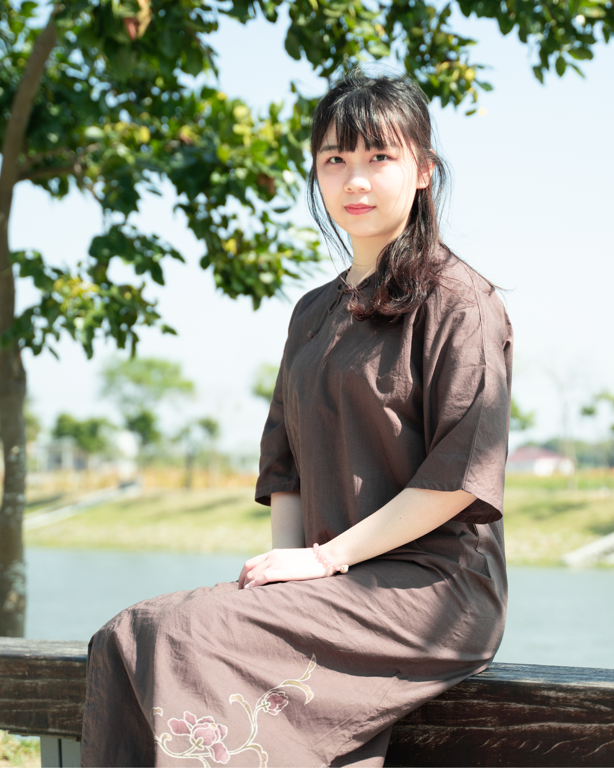 花舞—牡丹蝴蝶花釦洋裝
