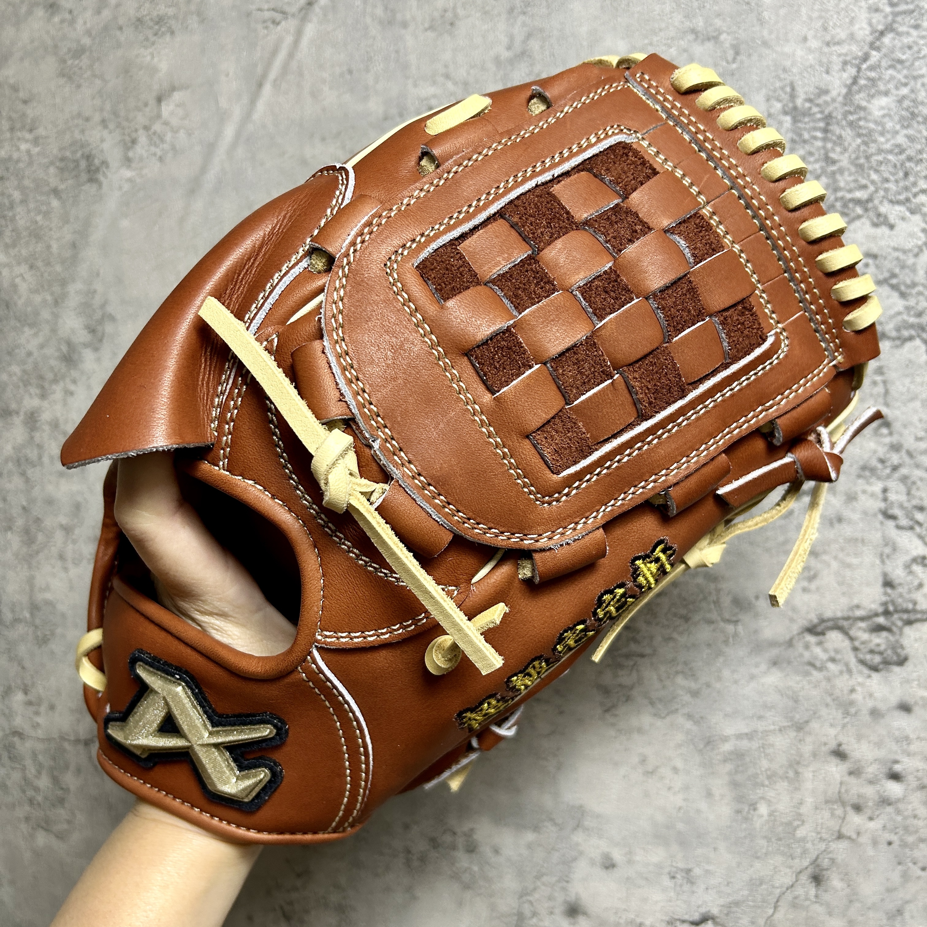 【照片分享】ATOMS 硬式 投手 AGL-NE001(AKG-1)