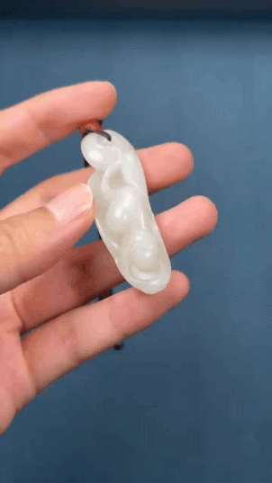 6228 和田玉籽料一夜封侯