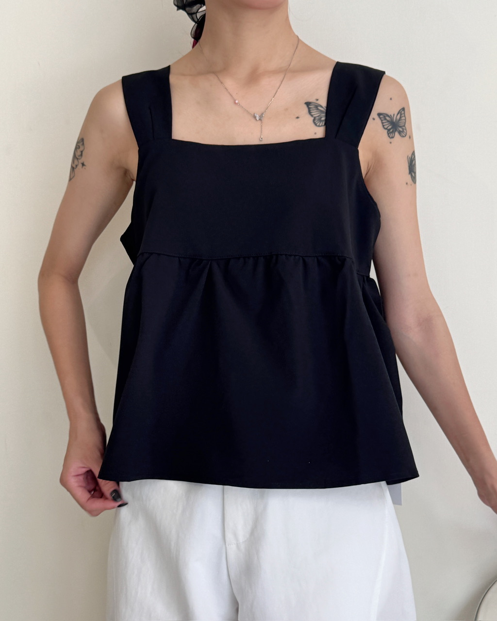 氣質甜美後綁繩蓬蓬上衣—8950/8958