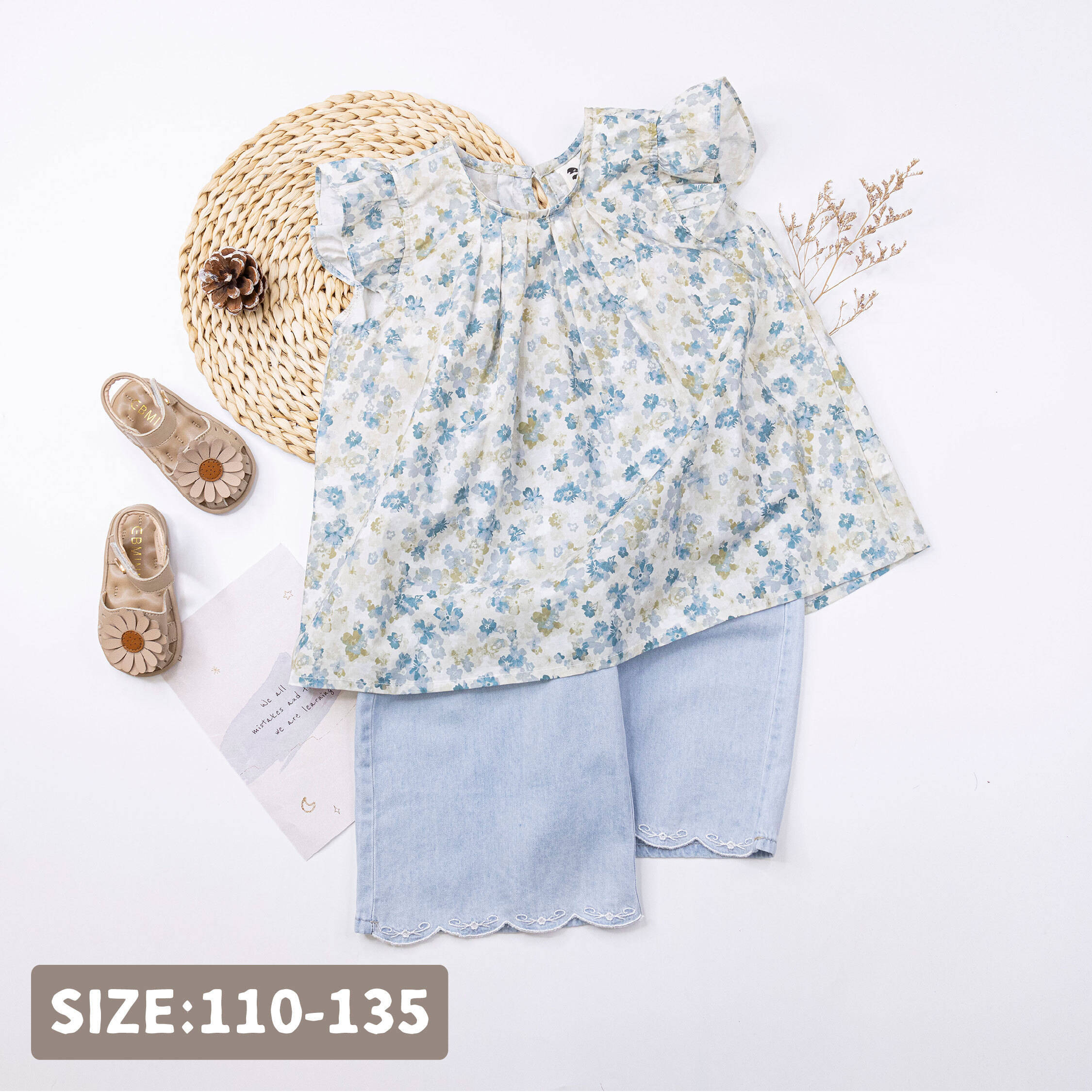 氣質滿版碎花舒適荷葉袖上衣 (H50600)