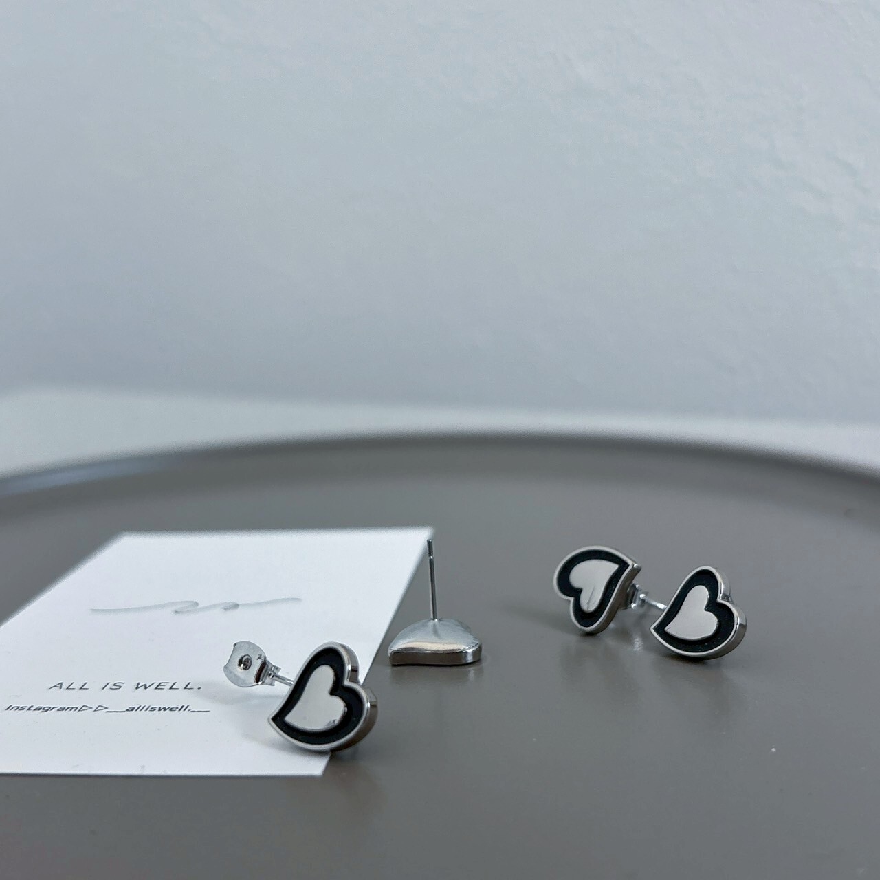 [ALL IS WELL.] tiny. | 耳針 | NO.29