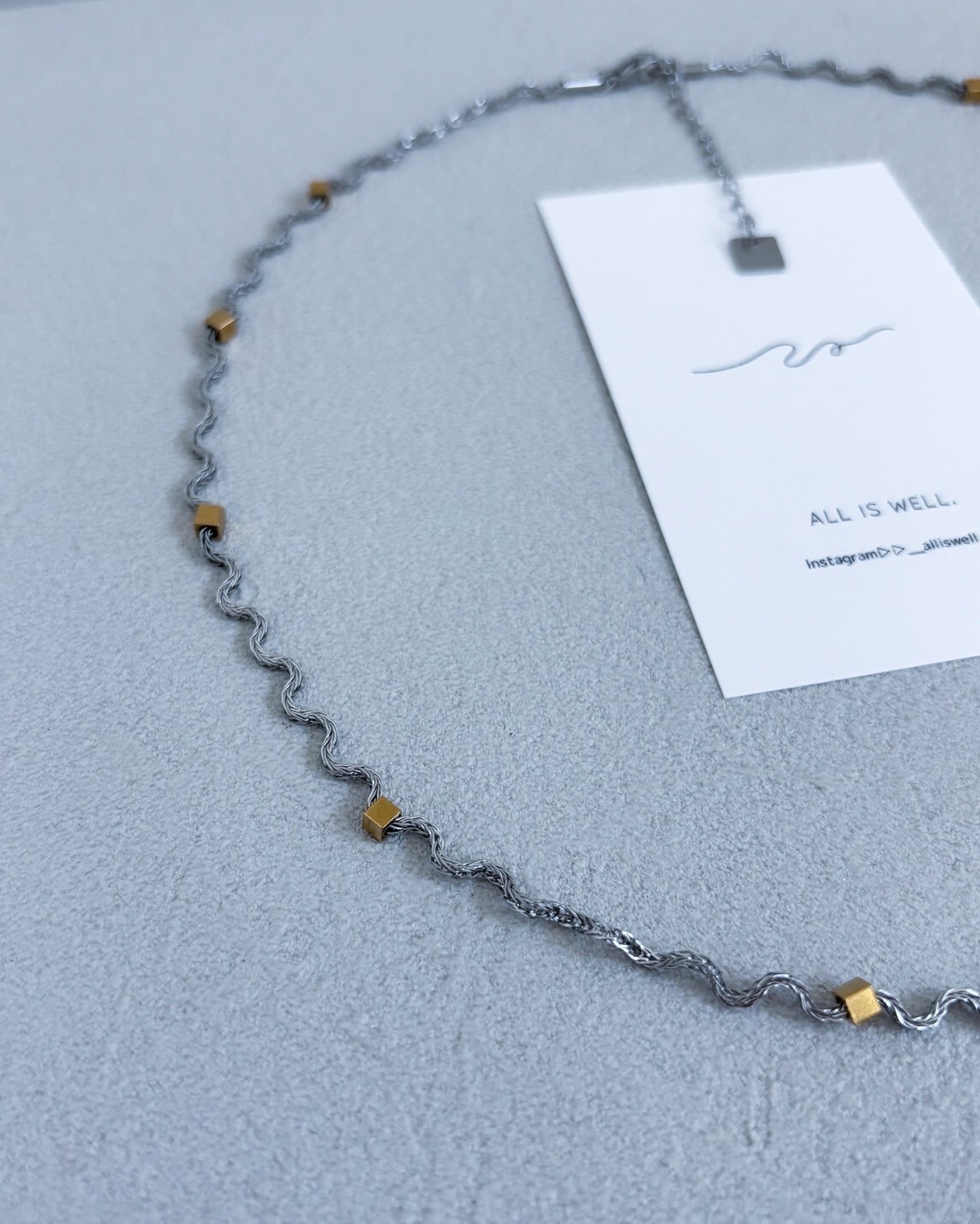 [ALL IS WELL.] u/n. | 銀 x 金色 | NO.37