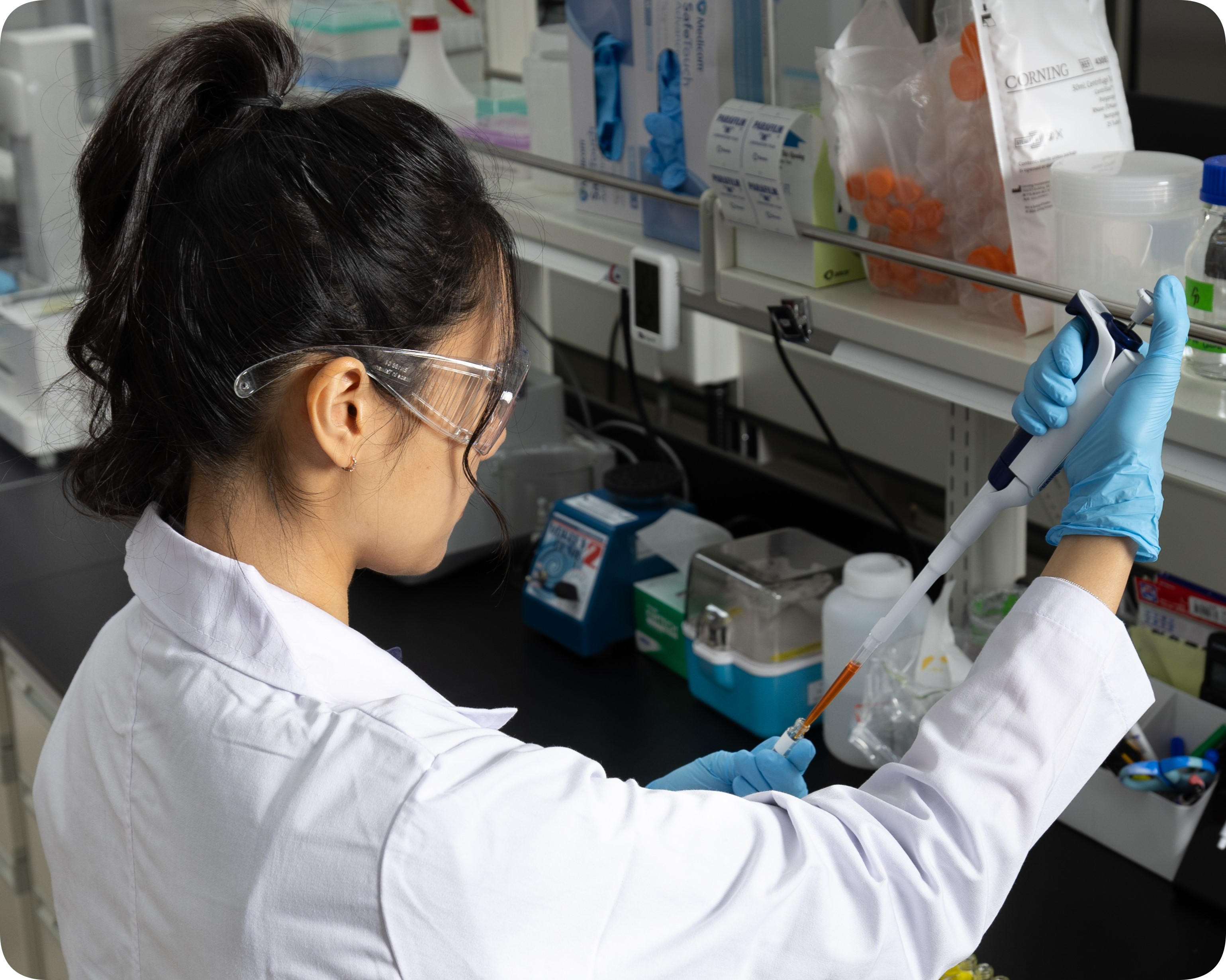 雷文虎克研發能量