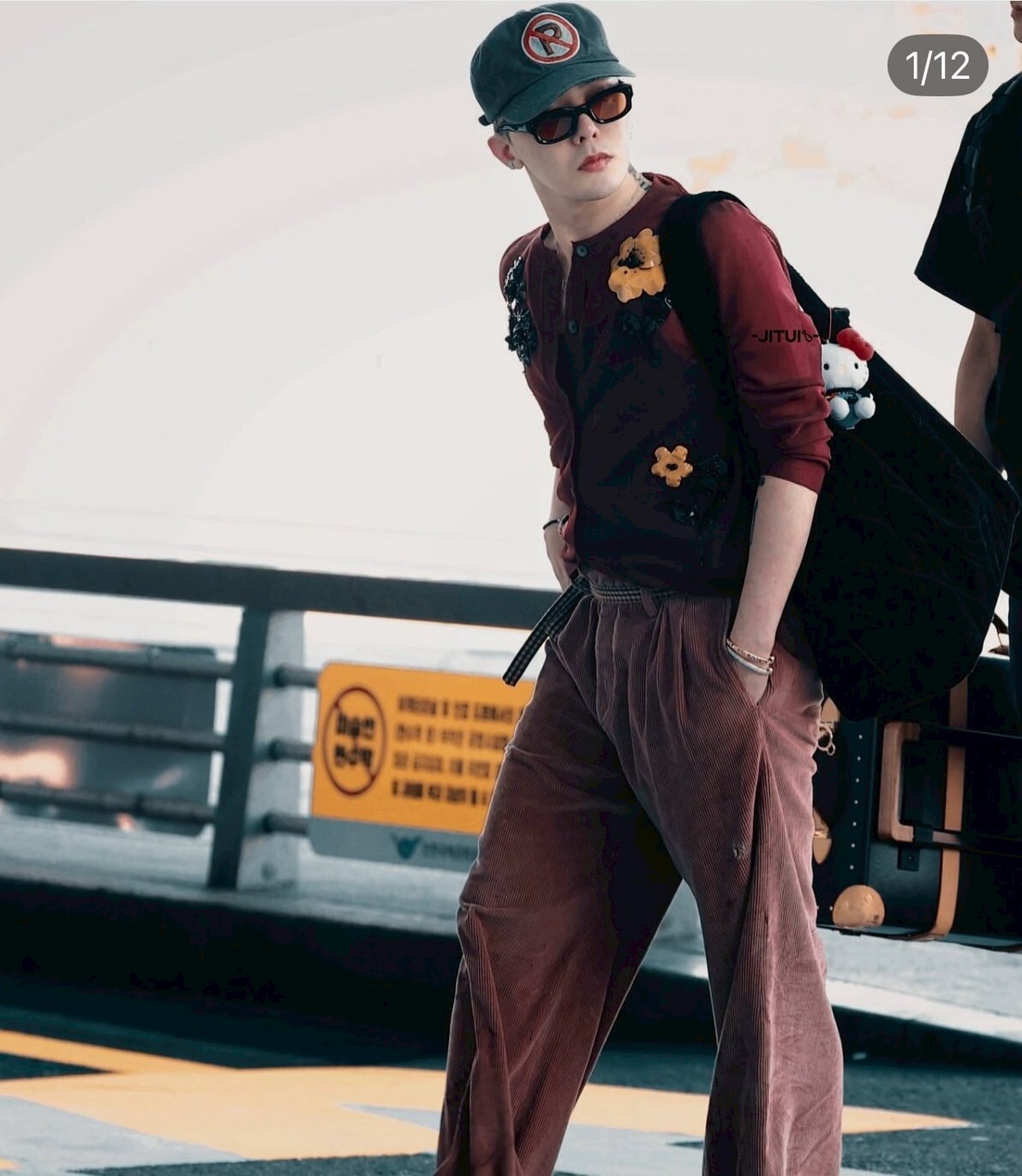 GD same style HELLO KITTY pendant Japanese genuine key chain doll Quan Zhilong