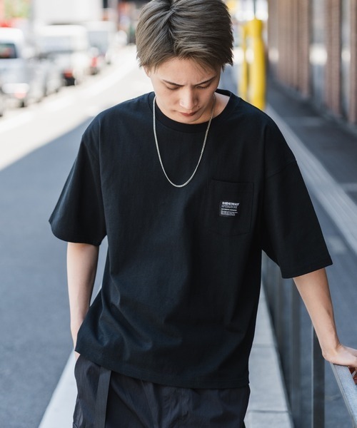 日本 Sideway Stance Pocket T-Shirt