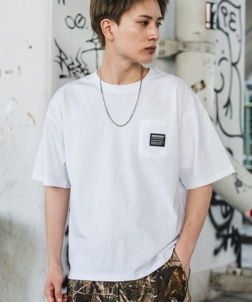 日本 Sideway Stance Pocket T-Shirt