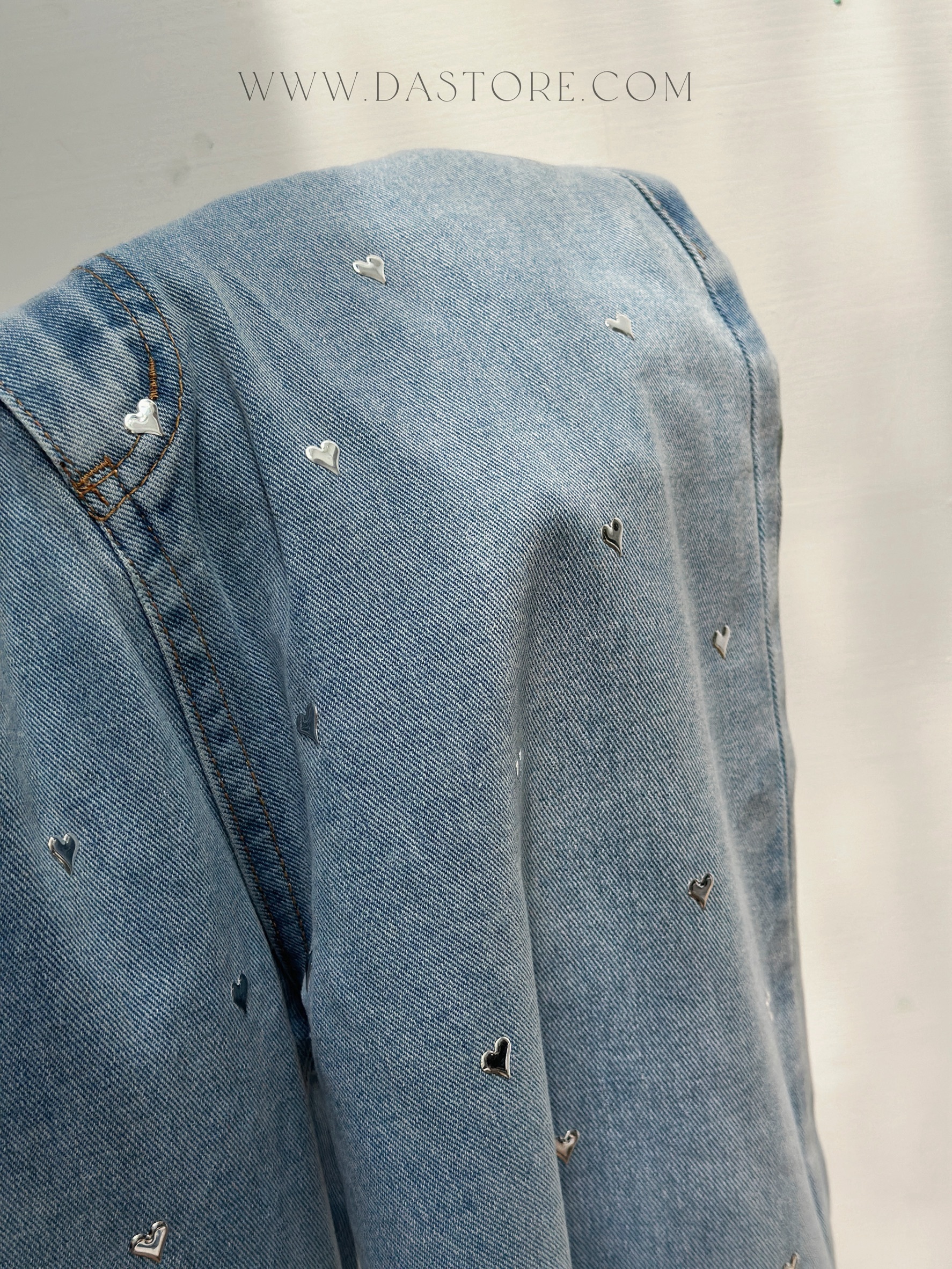 必收愛心銀片牛仔寬褲/單一色