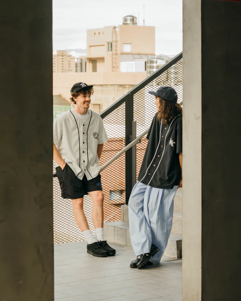 Ordinary 直紋泡泡紗貼布棒球衫 2色