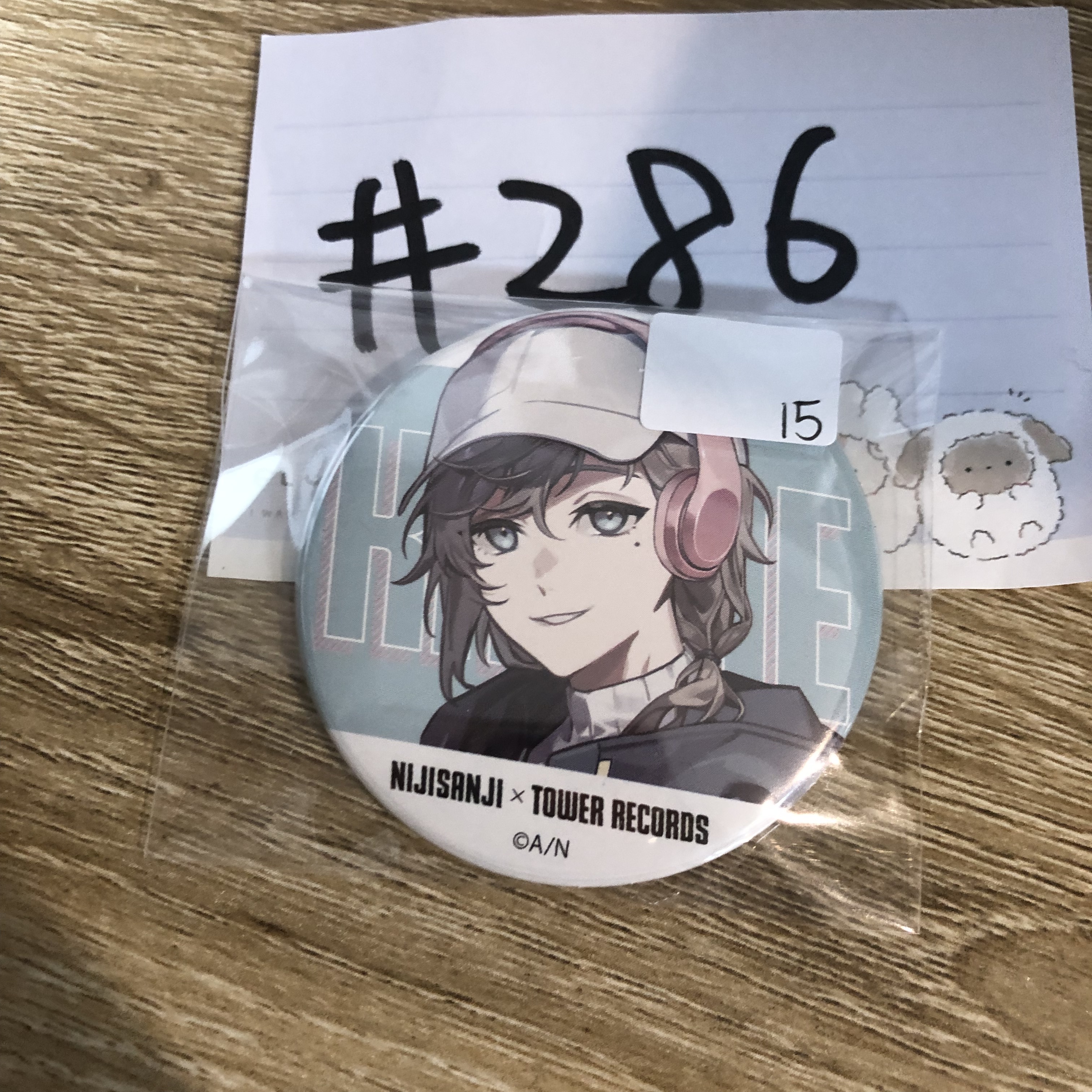 彩虹社 叶 襟章#286