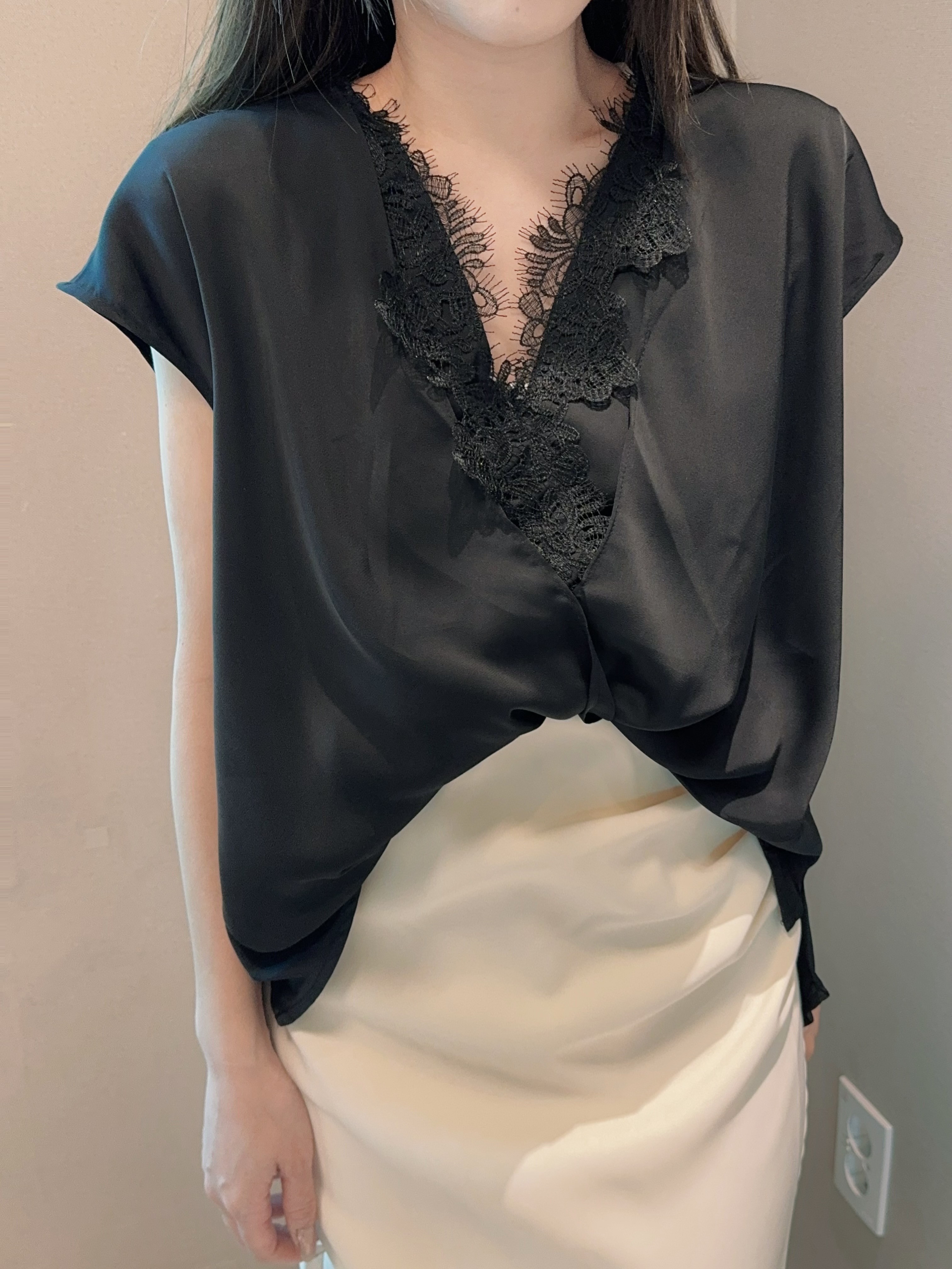 TOP#7339🤍若隱若現V領Lace