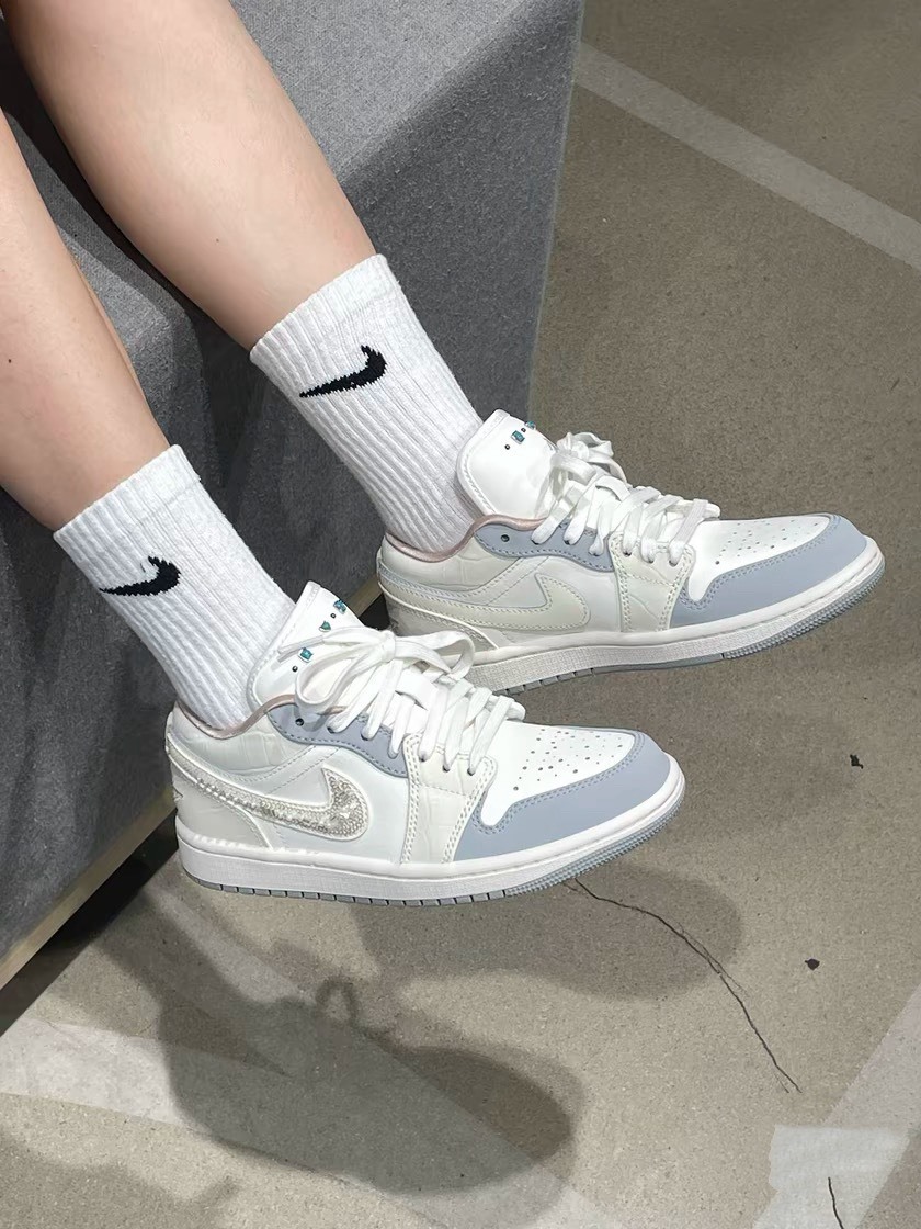 NIKE AIR JORDAN 1 AJ1寶石奶油藍灰 松石綠 奶油白 IH7323-100