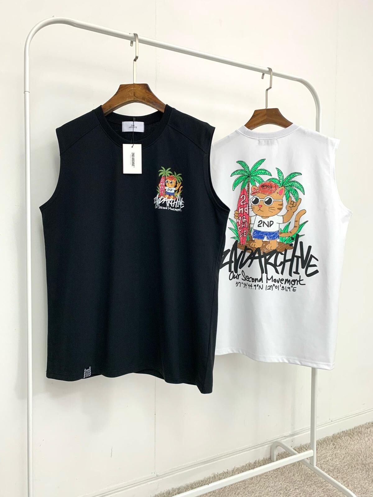 貓仔圖案英文字背心 2nd-267V