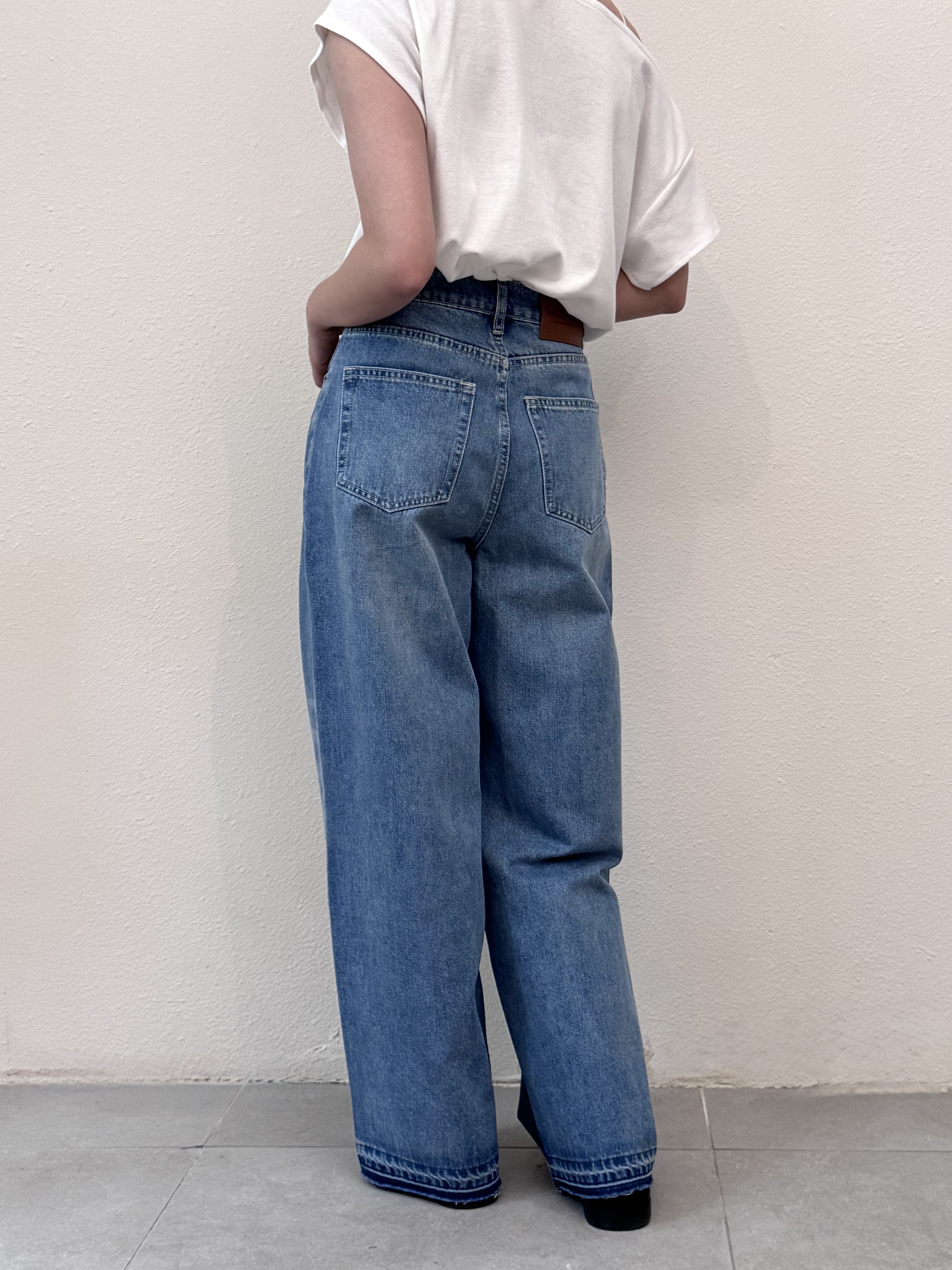 超柔軟！高腰牛仔褲 - TR51536