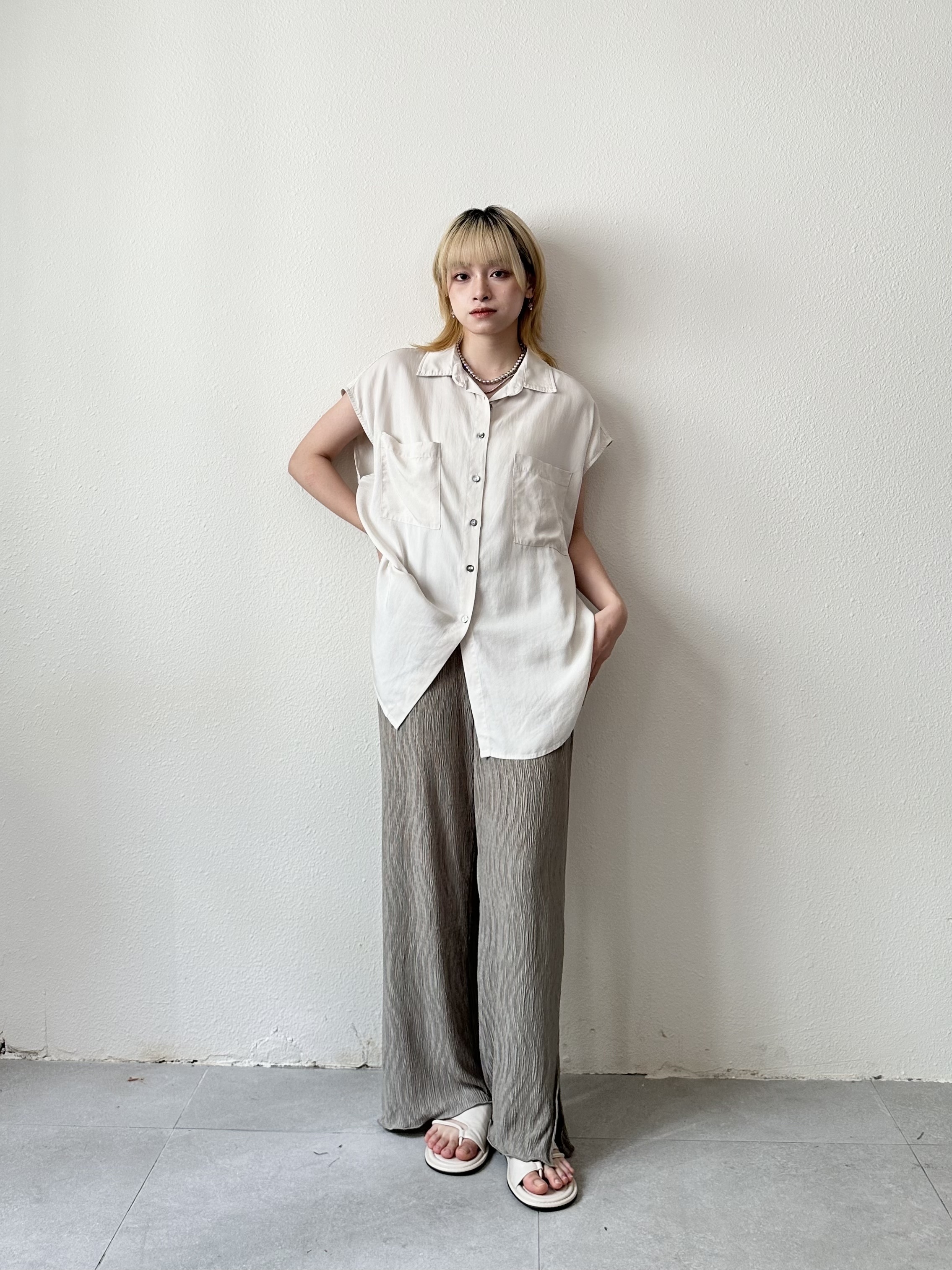 100%舒適 ！木耳邊壓接褲 - TR52692