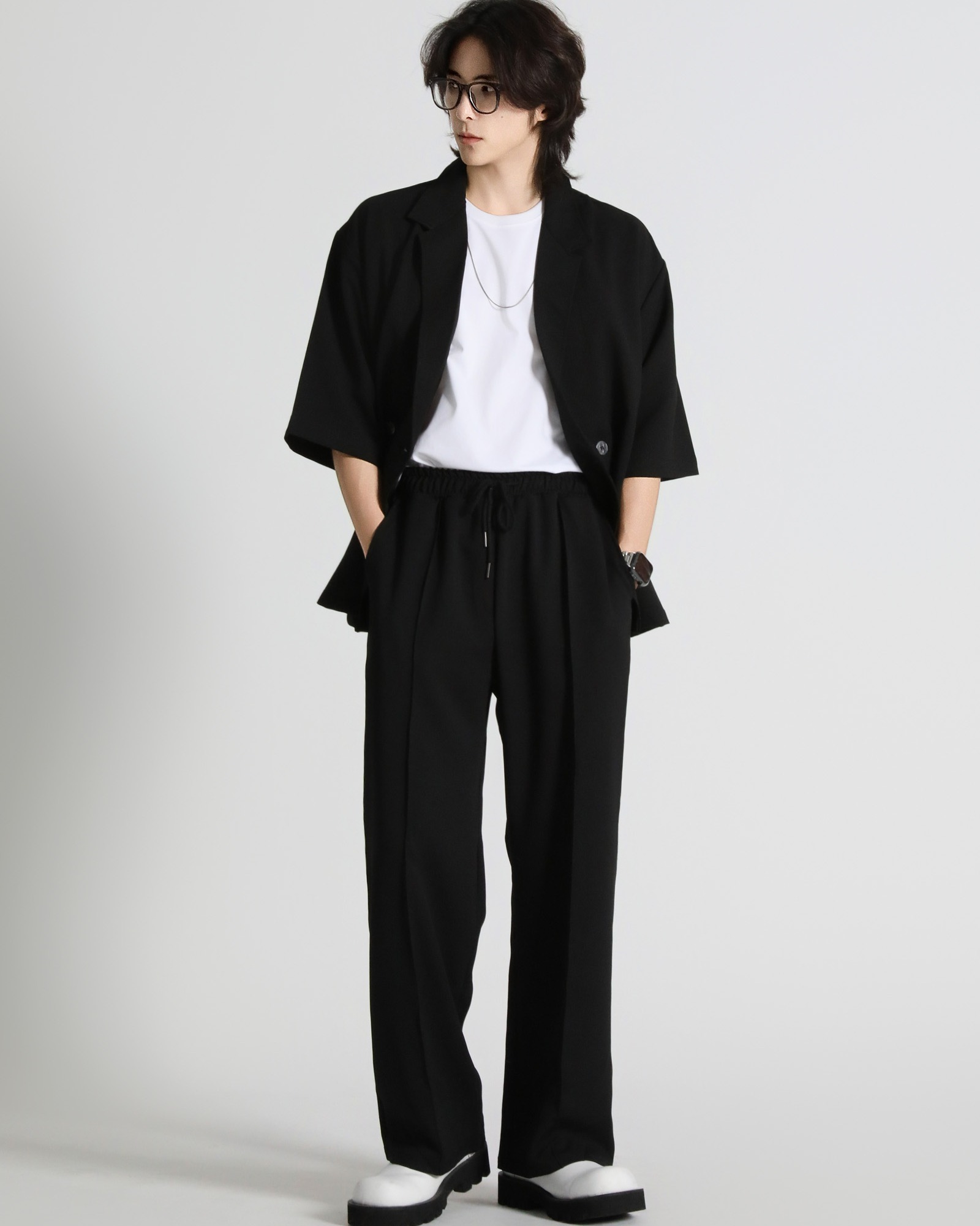 微寬鬆休閒西裝褲